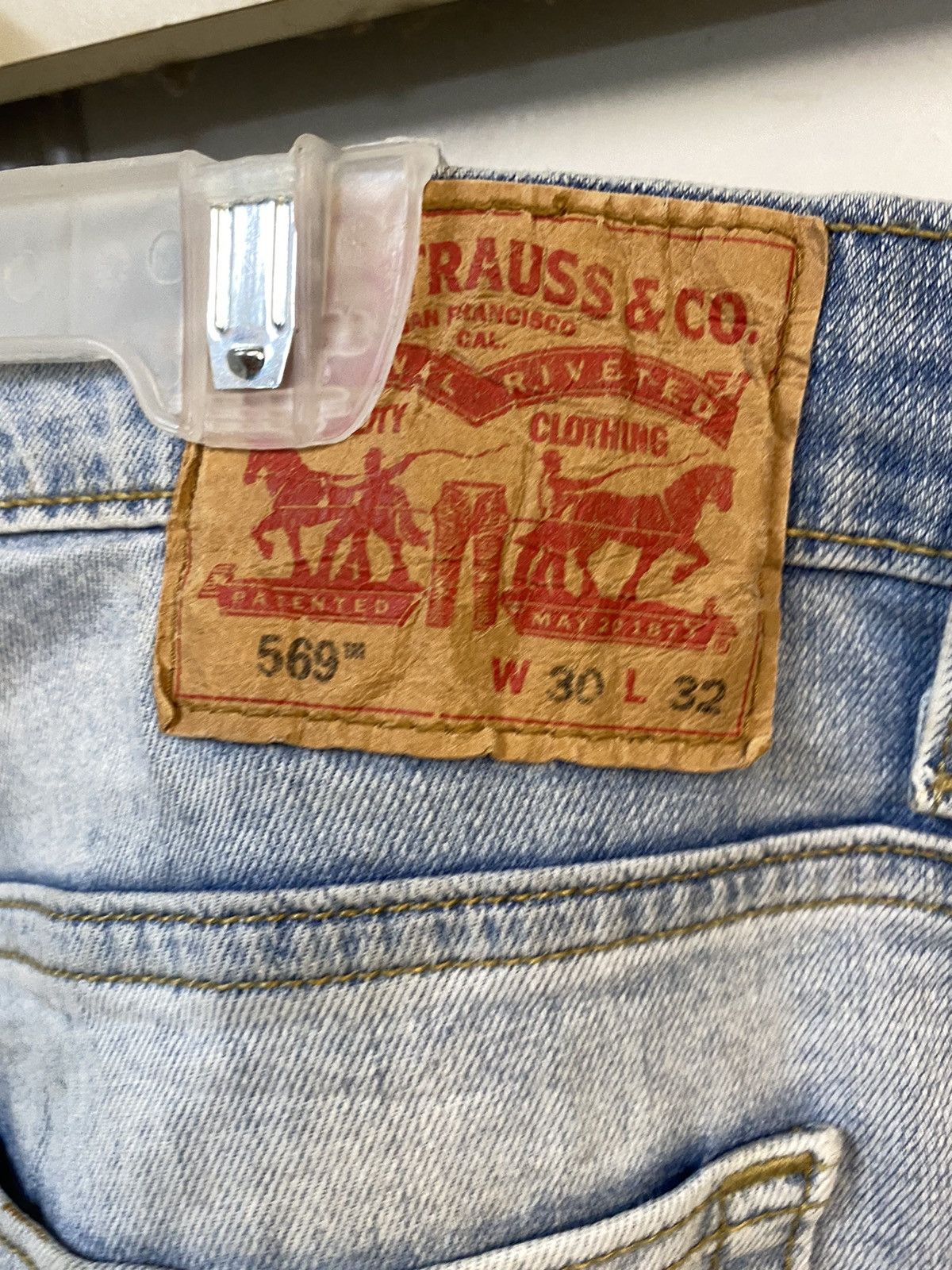 Levi's × Levi's Made & Crafted × Levi's Vintage Clothing Levis 569 Blue Denim Jean Size US 33 - 7 Thumbnail