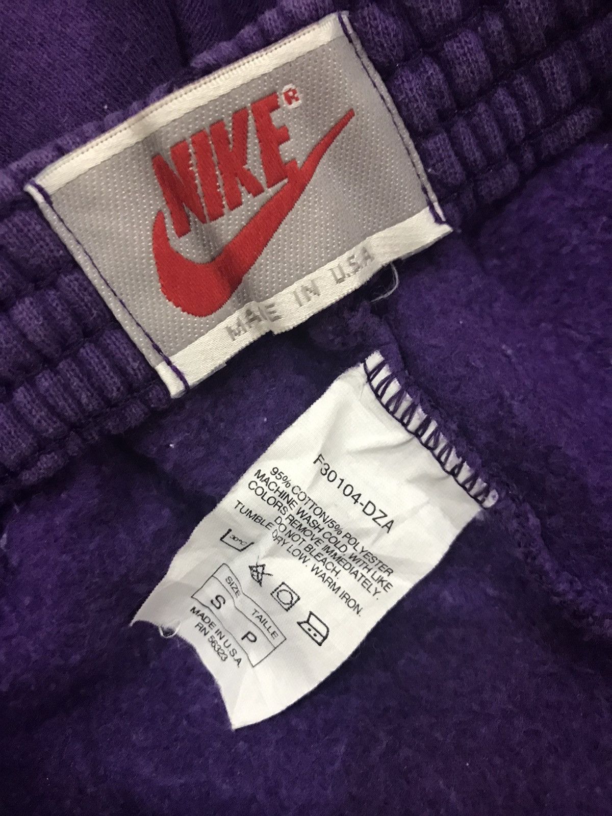 Nike Vintage Nike short pant Size US 28 / EU 44 - 4 Thumbnail