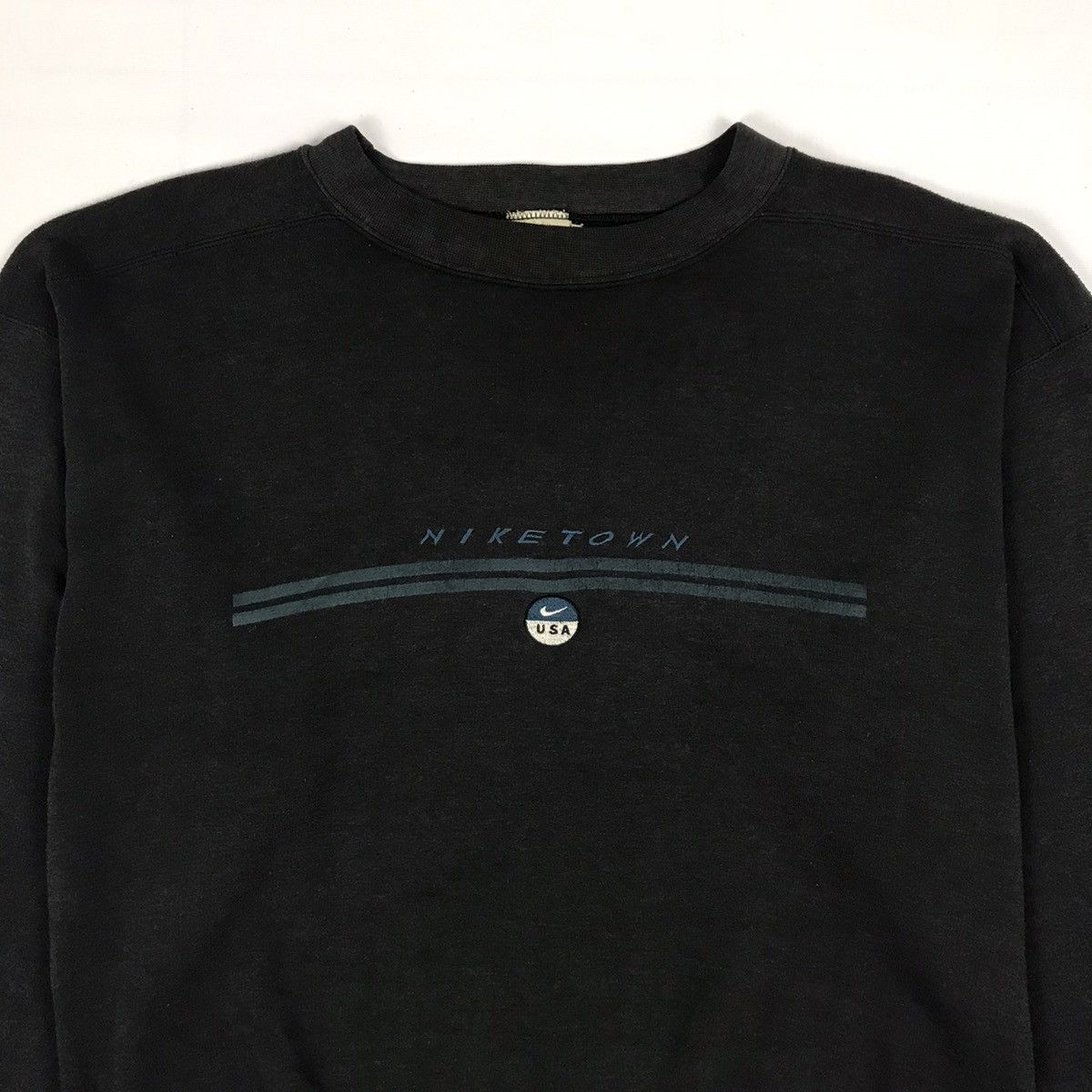 Nike × Vintage Vintage Nike Town Sweatshirt Size US L / EU 52-54 / 3 - 4 Thumbnail