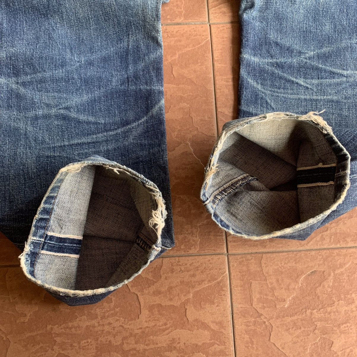 Levi's × Vintage 💥 STEALS💥 1970’s VINTAGE LEVI’S 502 REDLINE JEANS SELVEDGE Size US 28 / EU 44 - 15 Thumbnail