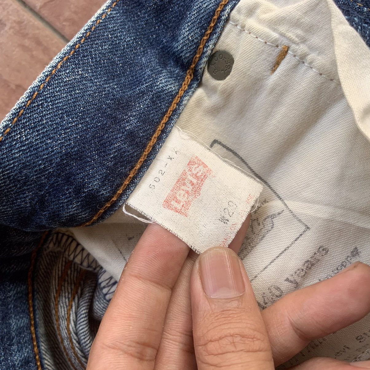 Levi's × Vintage 💥 STEALS💥 1970’s VINTAGE LEVI’S 502 REDLINE JEANS SELVEDGE Size US 28 / EU 44 - 9 Thumbnail