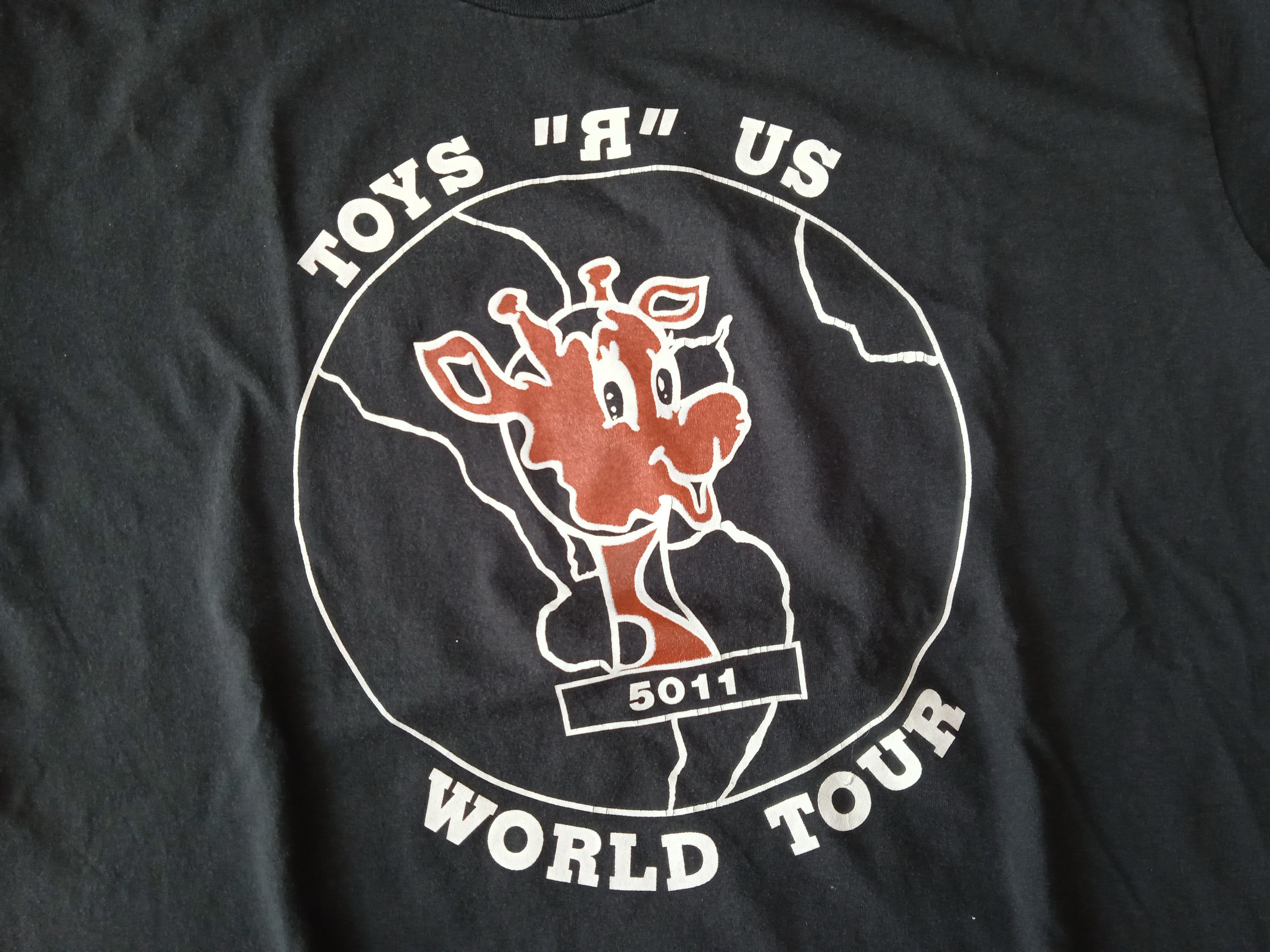 Vintage Vintage 90s Toys R Us Geoffrey the Giraffe T-Shirt Size US M / EU 48-50 / 2 - 3 Thumbnail