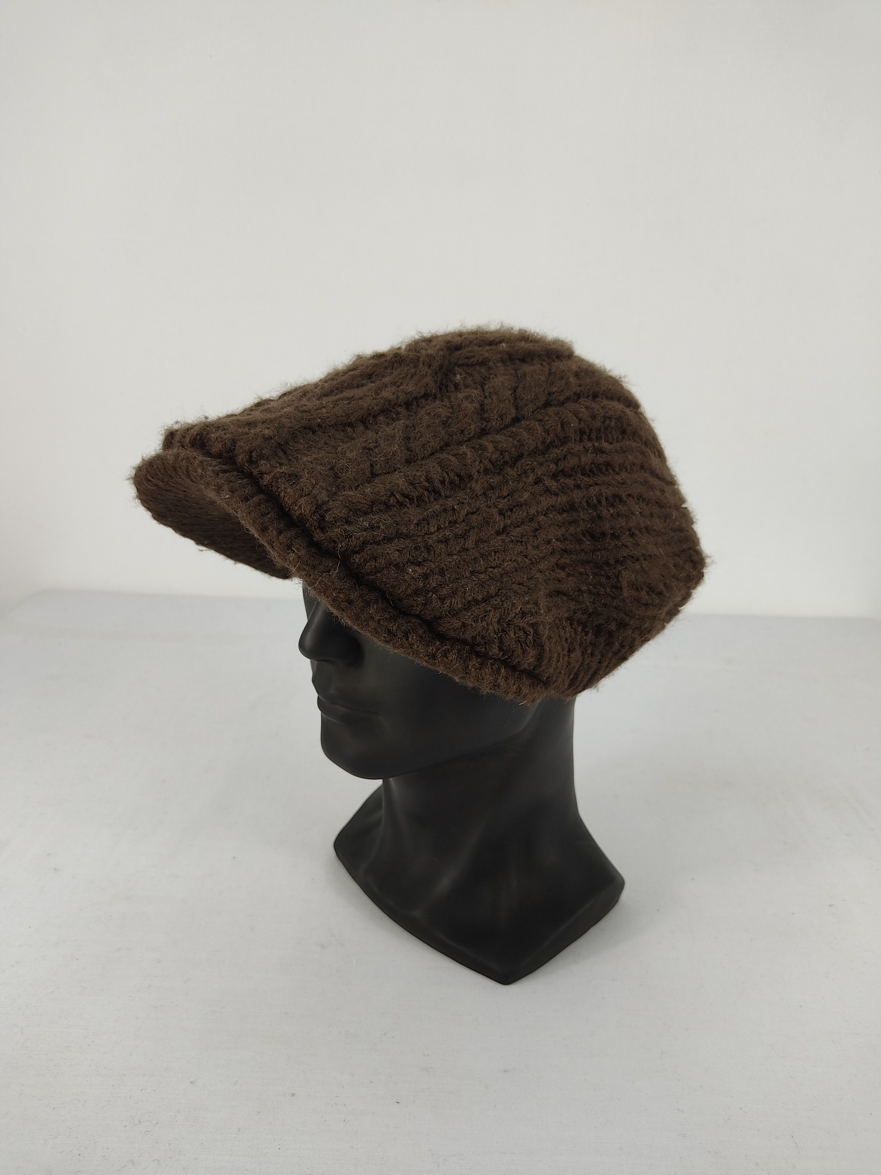 Helly Hansen Vintage Helly Hansen Knit Beretta Hat / Casual Hat Size ONE SIZE - 1 Thumbnail