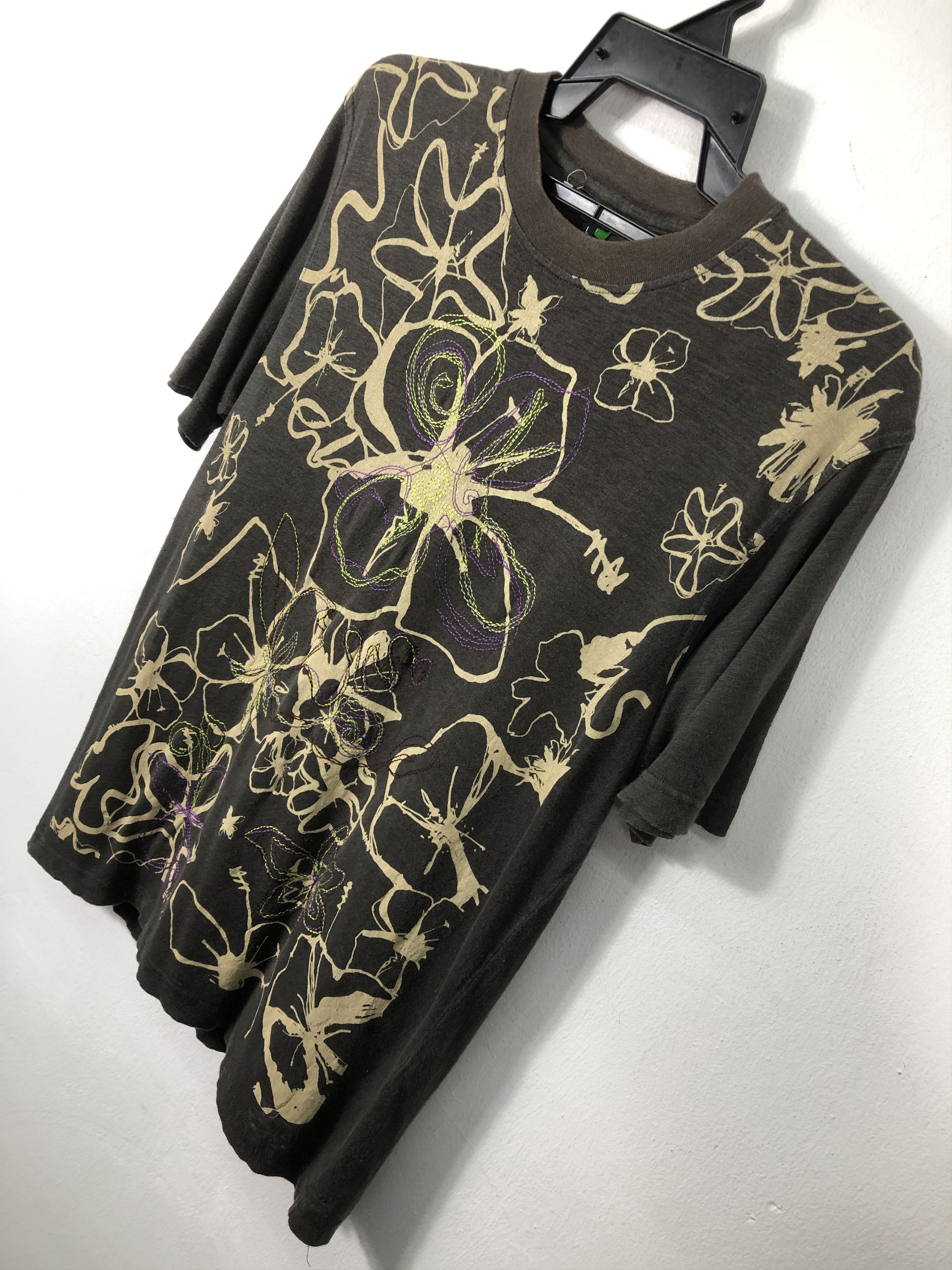 Paul Smith Vintage Paul Smith Flower Art T-Shirt Size US M / EU 48-50 / 2 - 2 Thumbnail