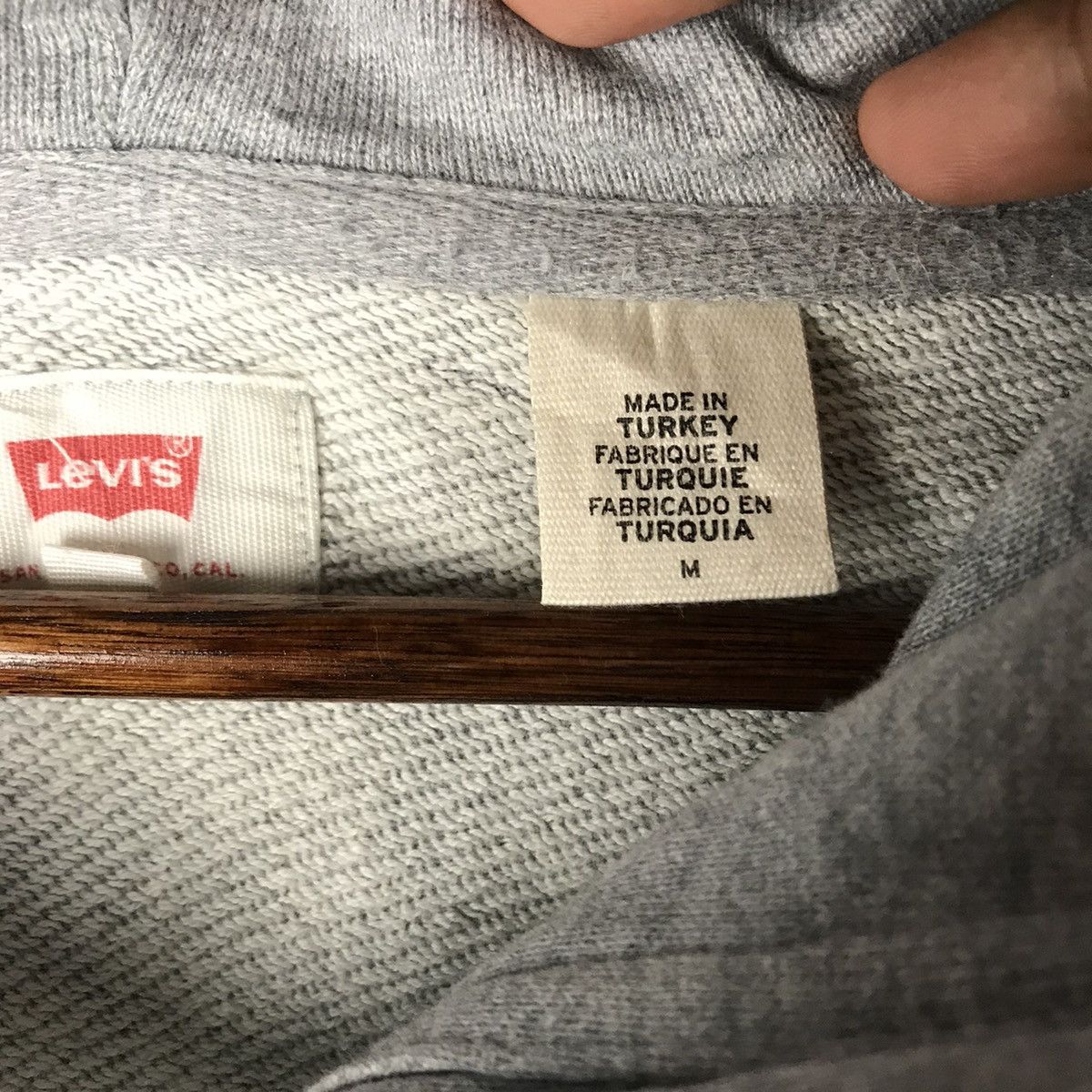 Levi's Vintage Levis Spellout Hoodies Size US M / EU 48-50 / 2 - 7 Thumbnail