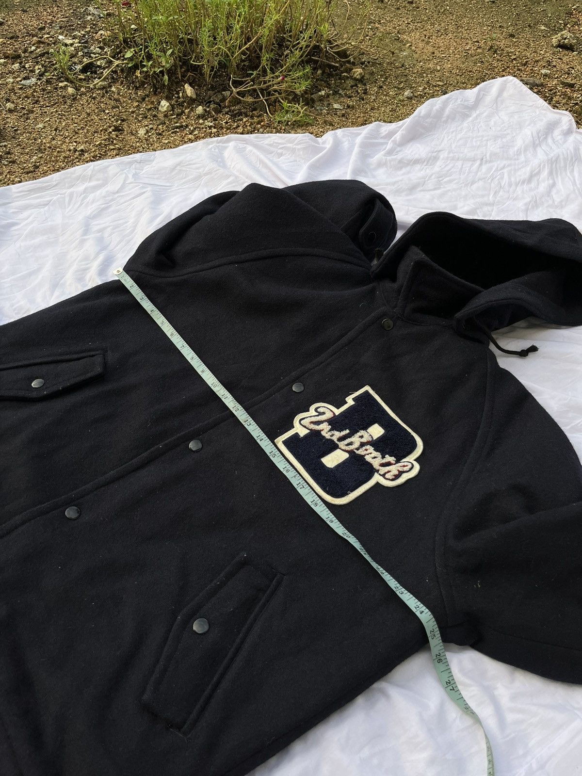 Hypebeast (A-1) 2ND BOOTH DINO MESOZOIC ERA THE AGE OF DINASOURS Size US L / EU 52-54 / 3 - 11 Thumbnail