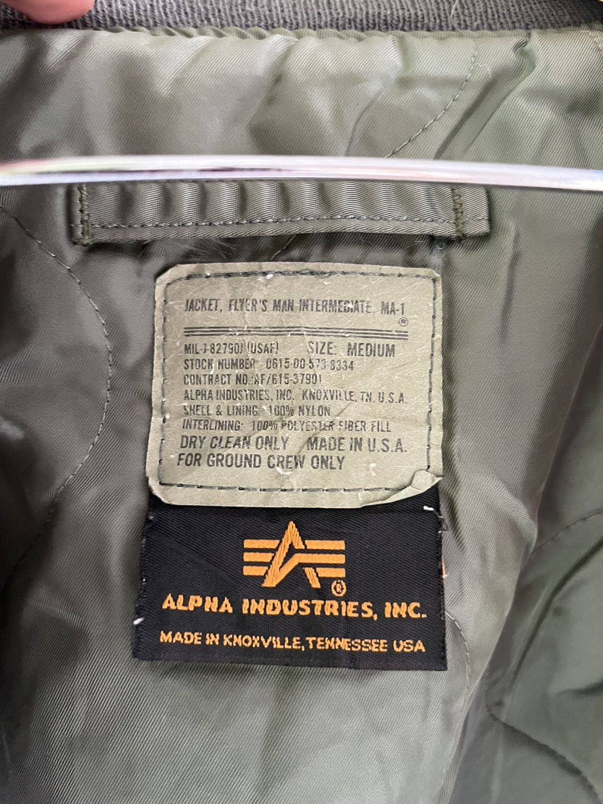 Alpha Industries (A191). ALPHA INDUSTRIES BOMBER JACKET Size US M / EU 48-50 / 2 - 12 Thumbnail