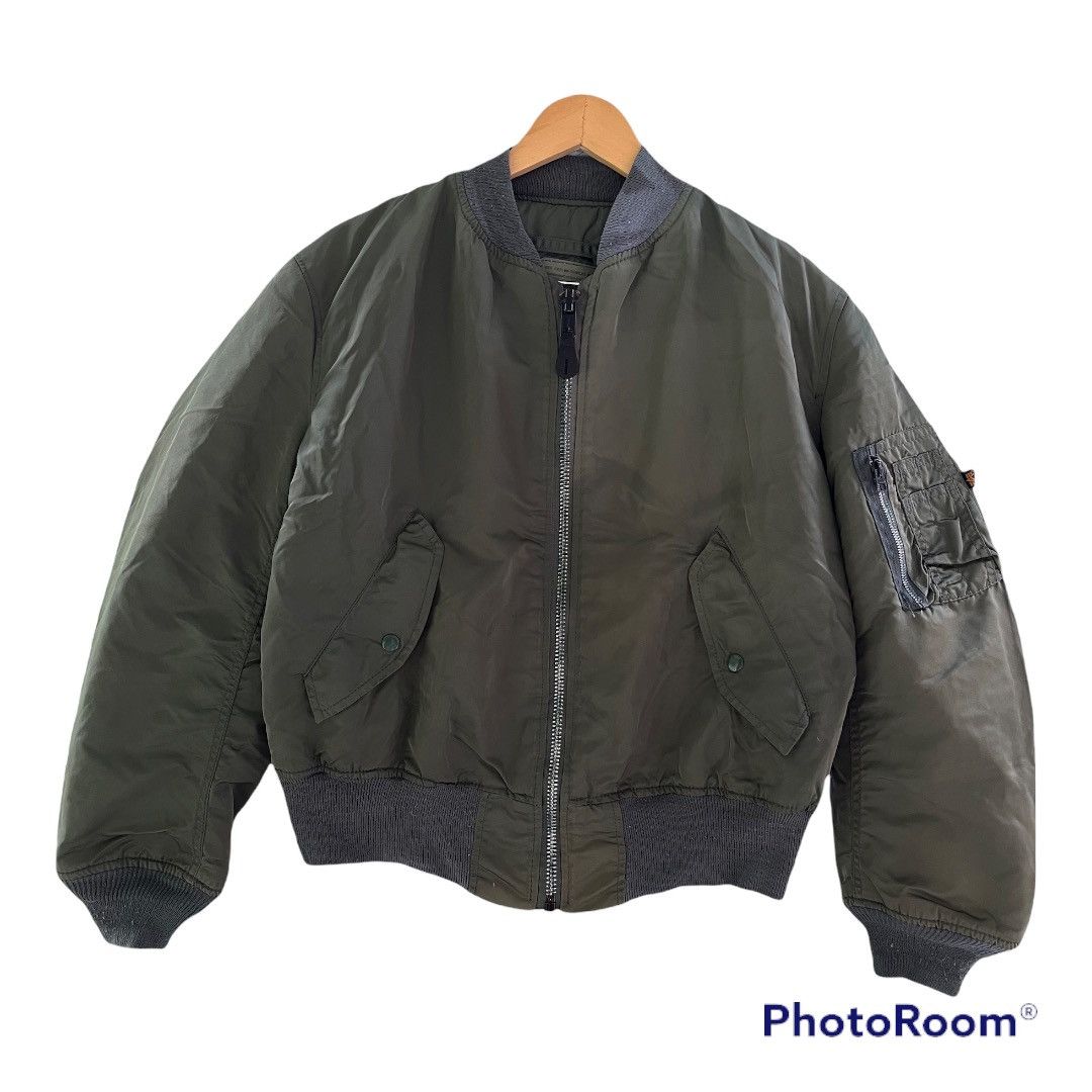 Alpha Industries (A191). ALPHA INDUSTRIES BOMBER JACKET Size US M / EU 48-50 / 2 - 1 Thumbnail