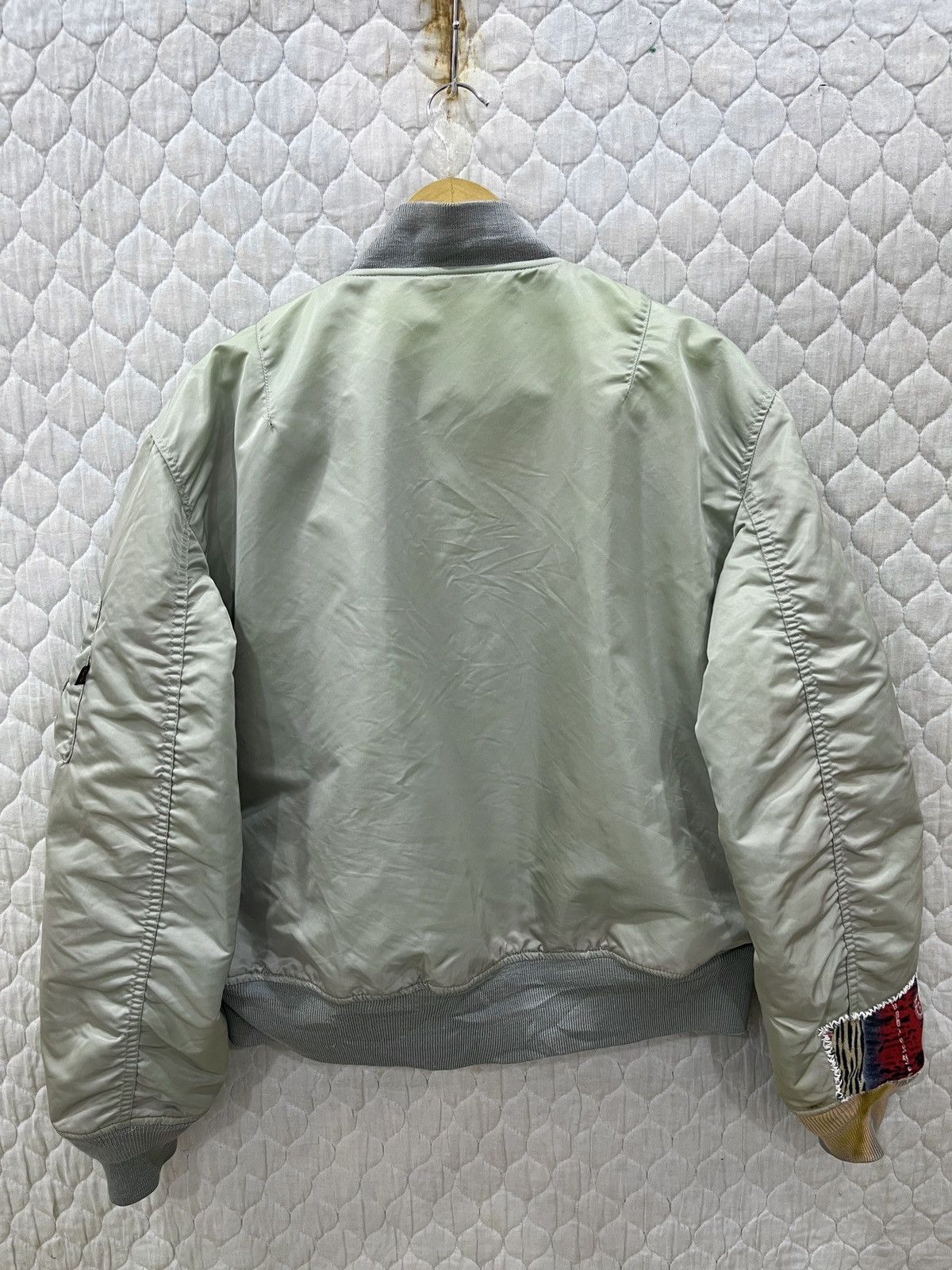Alpha Industries (Uuu). ALPHA INDUSTRIES MA-1 BOMBER JACKET Size US L / EU 52-54 / 3 - 9 Thumbnail
