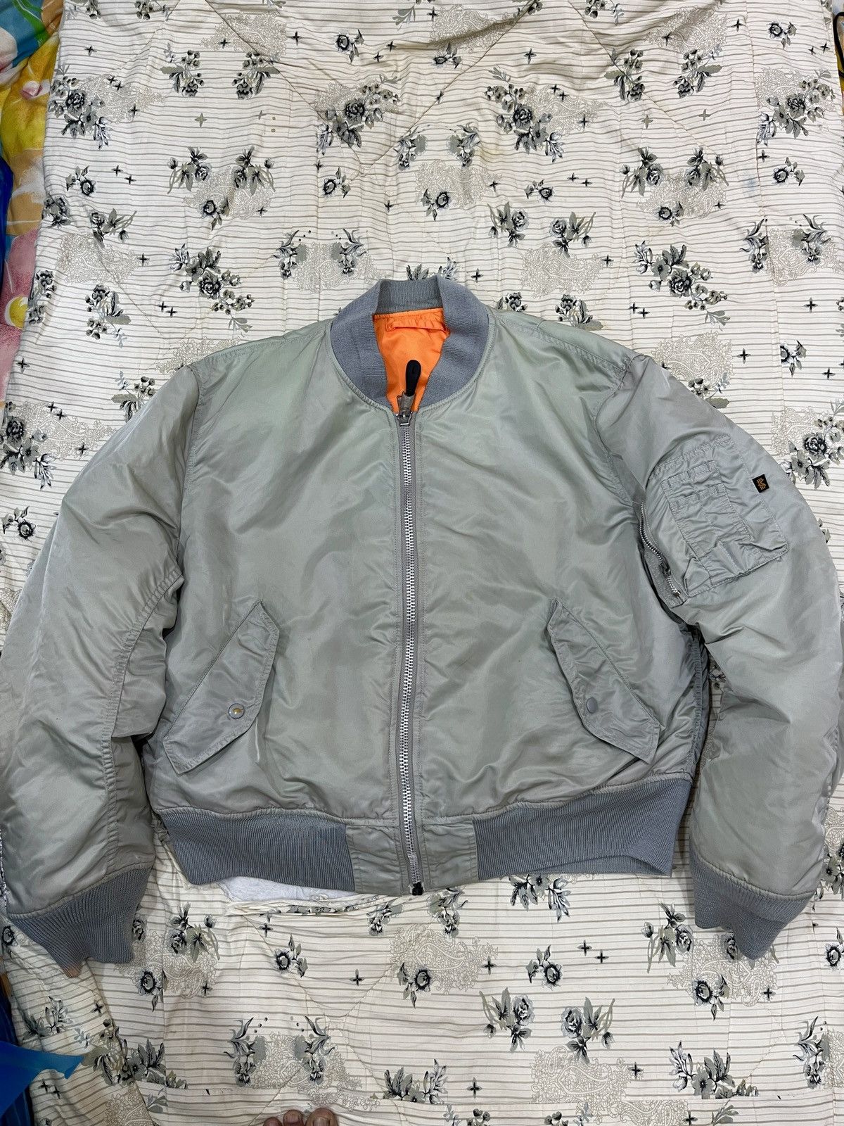 Alpha Industries (Uuu). ALPHA INDUSTRIES MA-1 BOMBER JACKET Size US L / EU 52-54 / 3 - 11 Thumbnail
