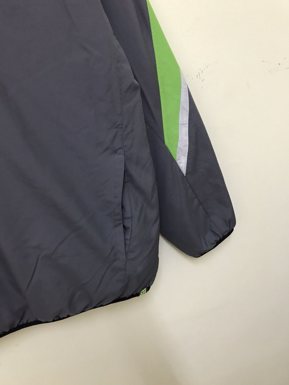 Nike Nike Swoosh Sportswear Jacket Size US L / EU 52-54 / 3 - 5 Thumbnail