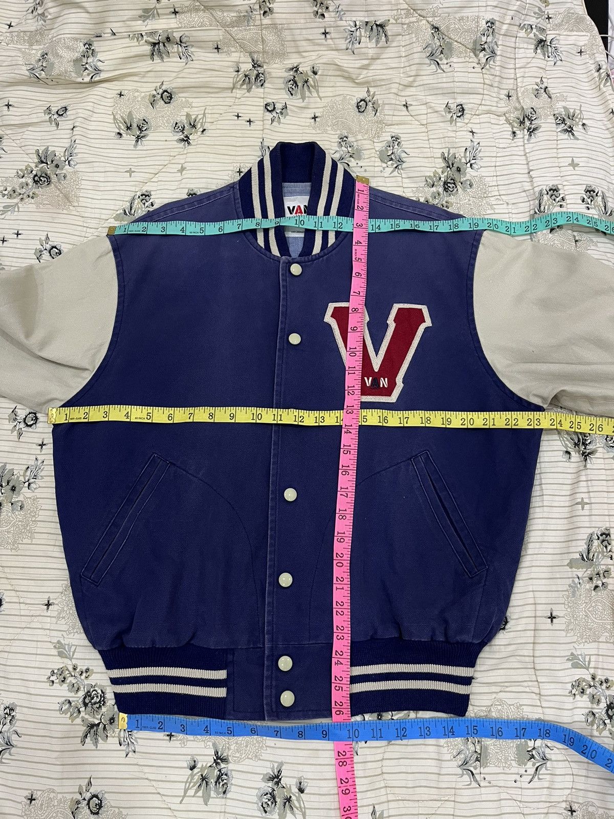 Other (Mm). VINTAGE VAN JAC HYPEBEAST VARSITY JACKET Size US M / EU 48-50 / 2 - 9 Thumbnail