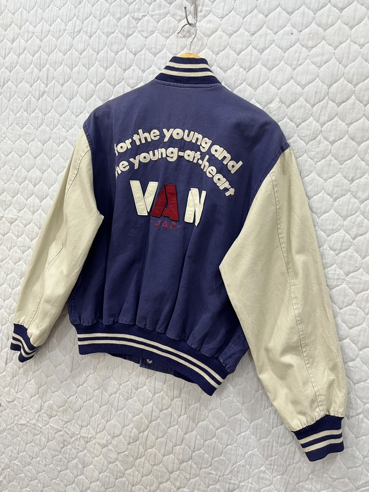 Other (Mm). VINTAGE VAN JAC HYPEBEAST VARSITY JACKET Size US M / EU 48-50 / 2 - 4 Thumbnail