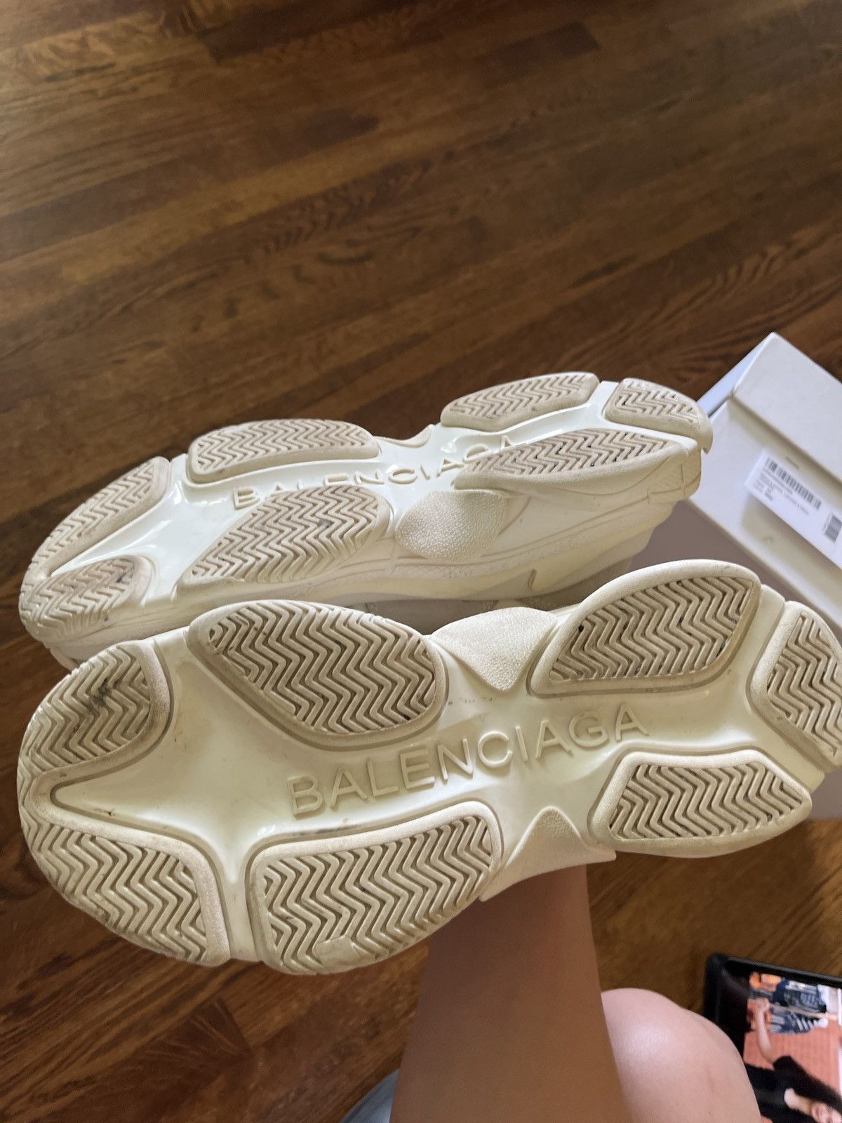 Balenciaga Balenciaga Triple S White Ecru Size US 10 / EU 43 - 4 Thumbnail
