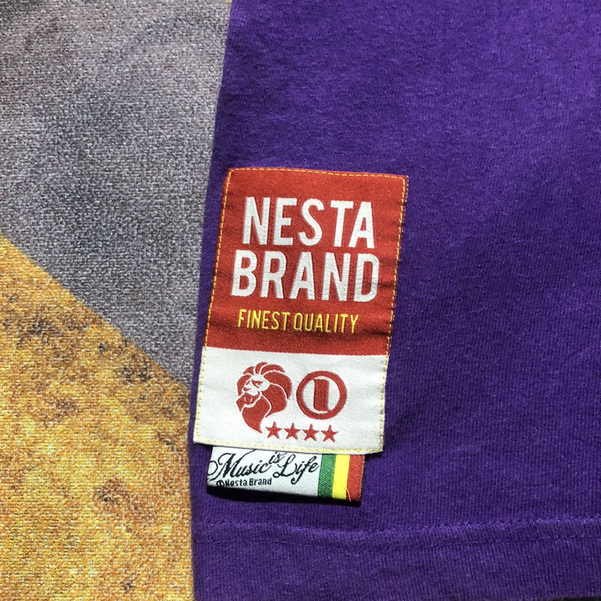 Vintage Rare‼️🔥Nesta Brand Music Is Life Sexy Girl Photo Tee T-Shirt Size US XXL / EU 58 / 5 - 7 Thumbnail