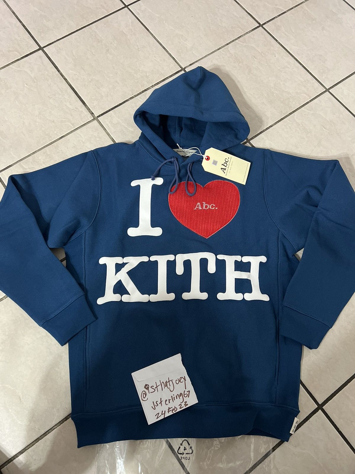 Advisory Board Crystals × Kith Kith x ABC I love Kith Hoodie sz M Size US M / EU 48-50 / 2 - 3 Thumbnail