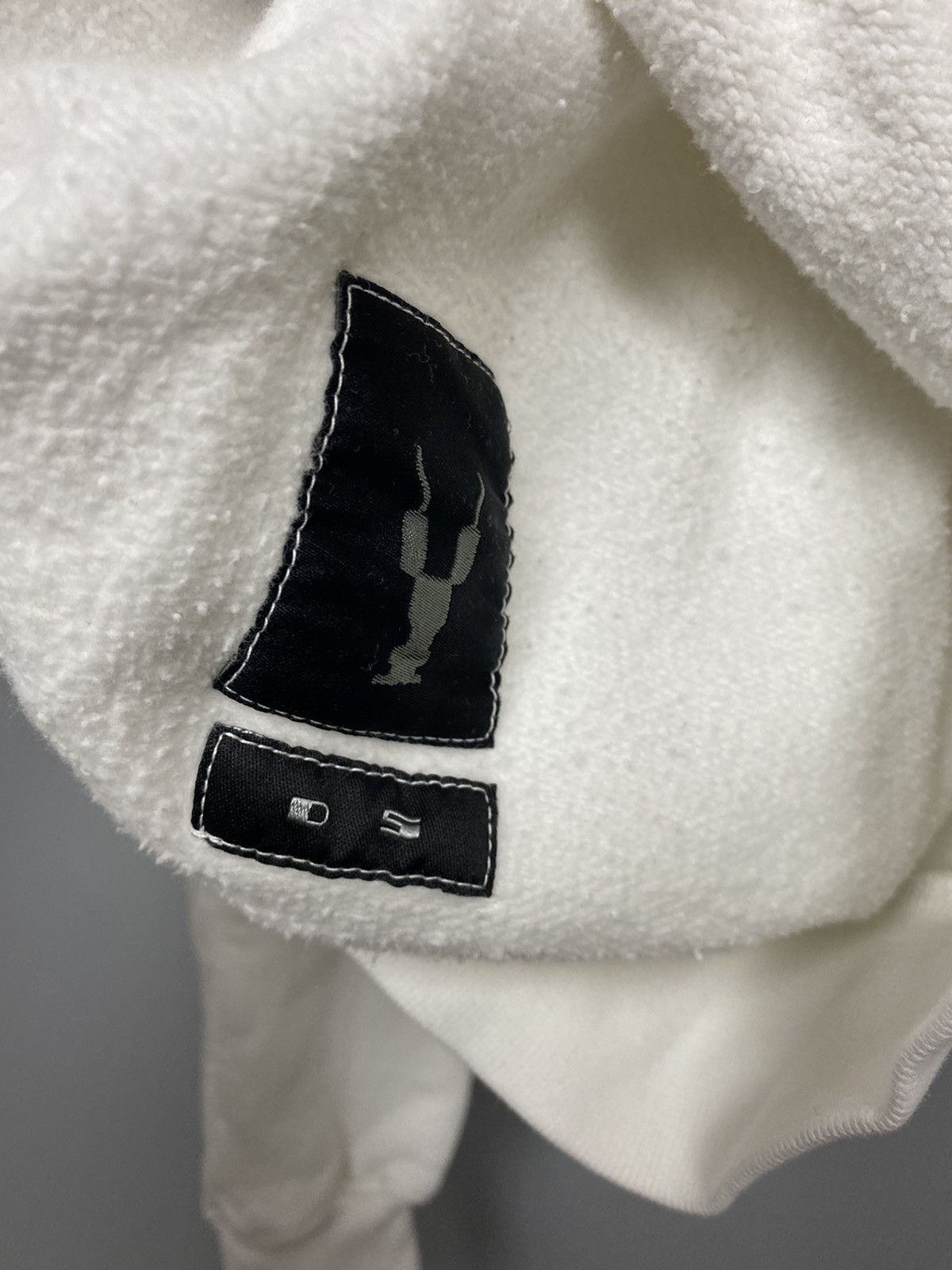 Rick Owens DRKSHDW SS18 Embroidered Logo Crewneck Size US S / EU 44-46 / 1 - 6 Thumbnail