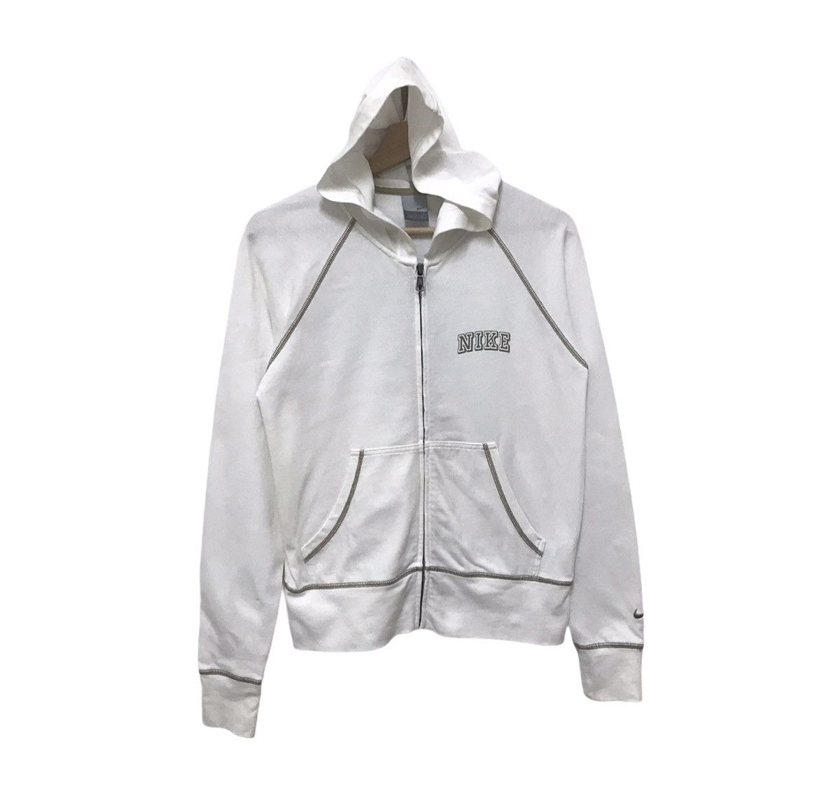 Nike Nike Block Big Logo Hoodie Sweater Sweatshirt Size US S / EU 44-46 / 1 - 7 Thumbnail