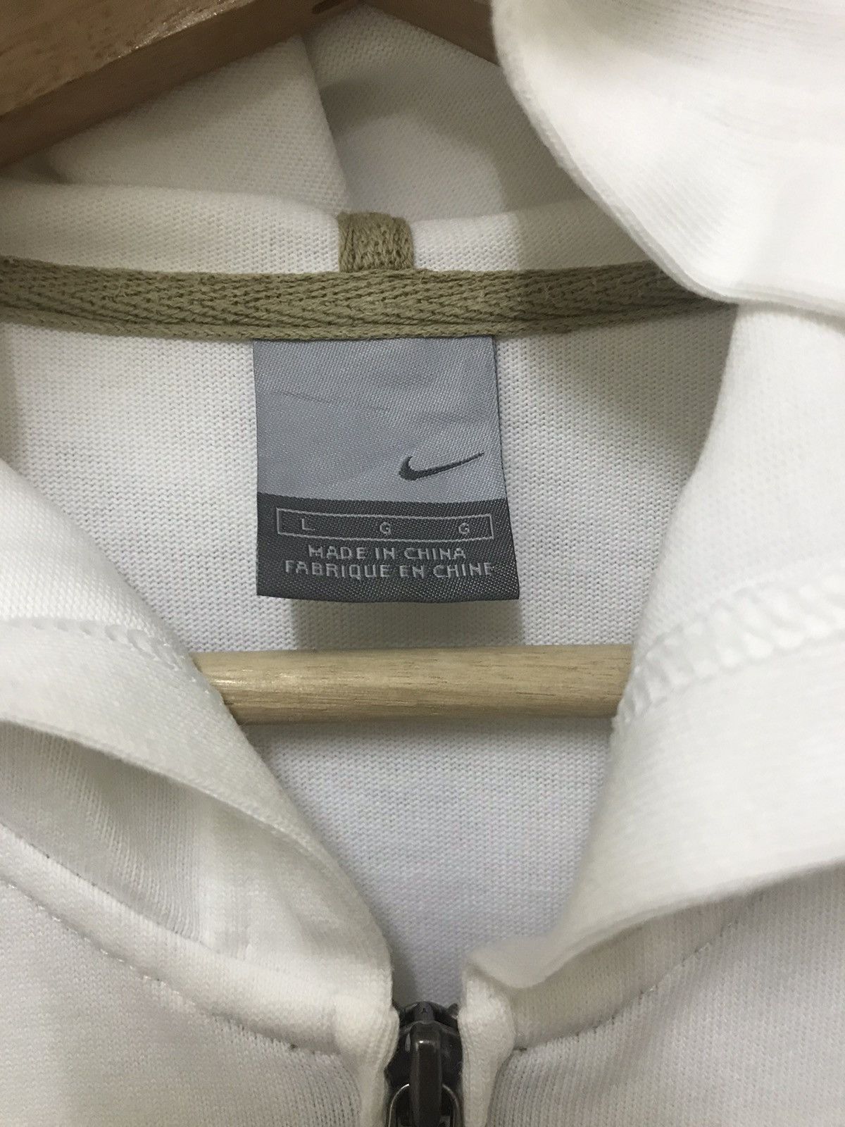 Nike Nike Block Big Logo Hoodie Sweater Sweatshirt Size US S / EU 44-46 / 1 - 13 Thumbnail