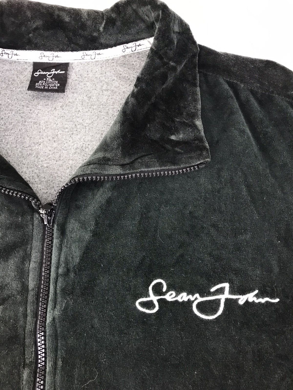 Sean John × Vintage Sean John Velvet Fleece Zip Up Spell Out Embroidery Logo Size US XL / EU 56 / 4 - 3 Thumbnail