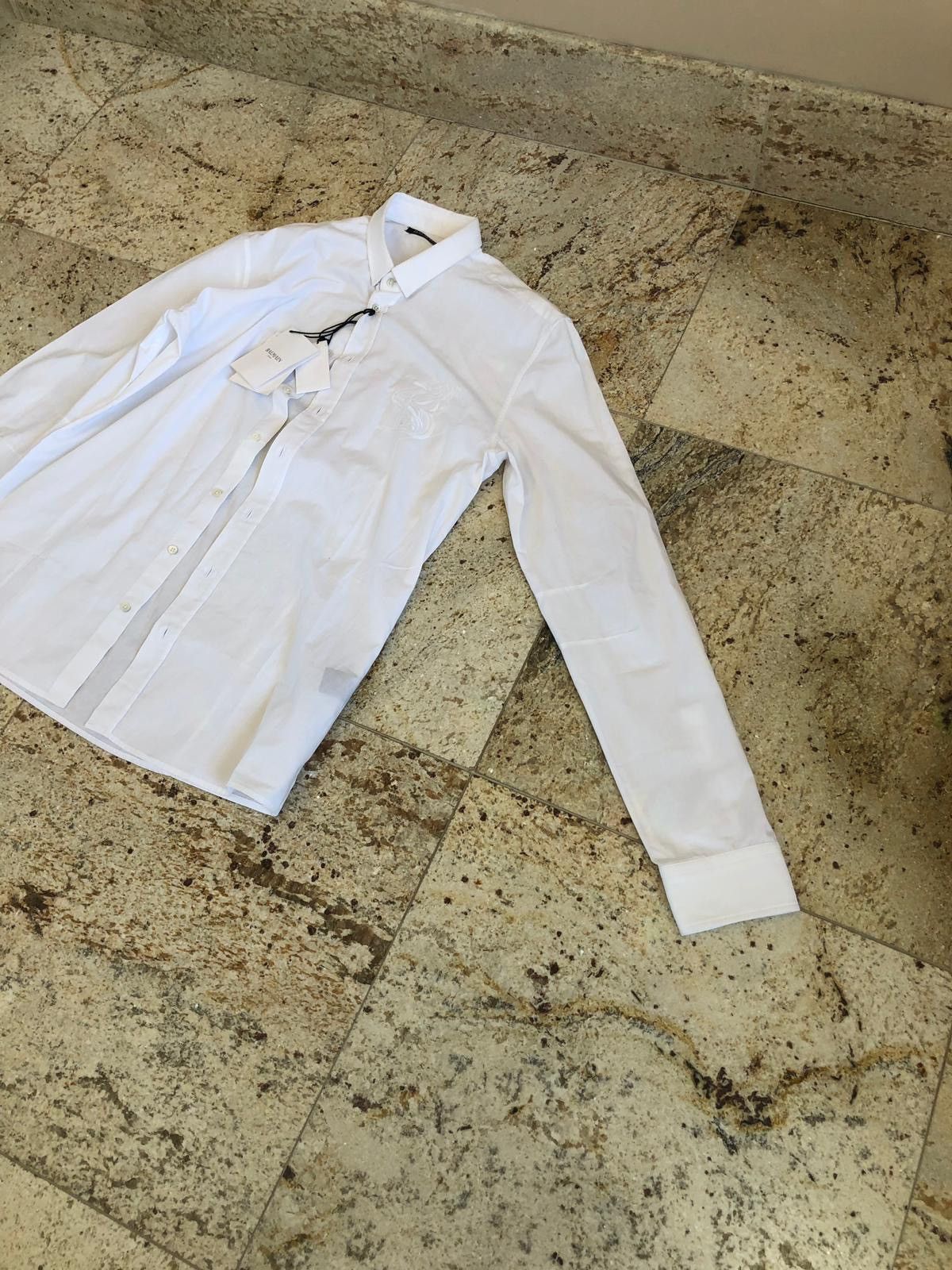 Balmain Dragon Embroidered B Logo Button Up in White Size US M / EU 48-50 / 2 - 3 Thumbnail