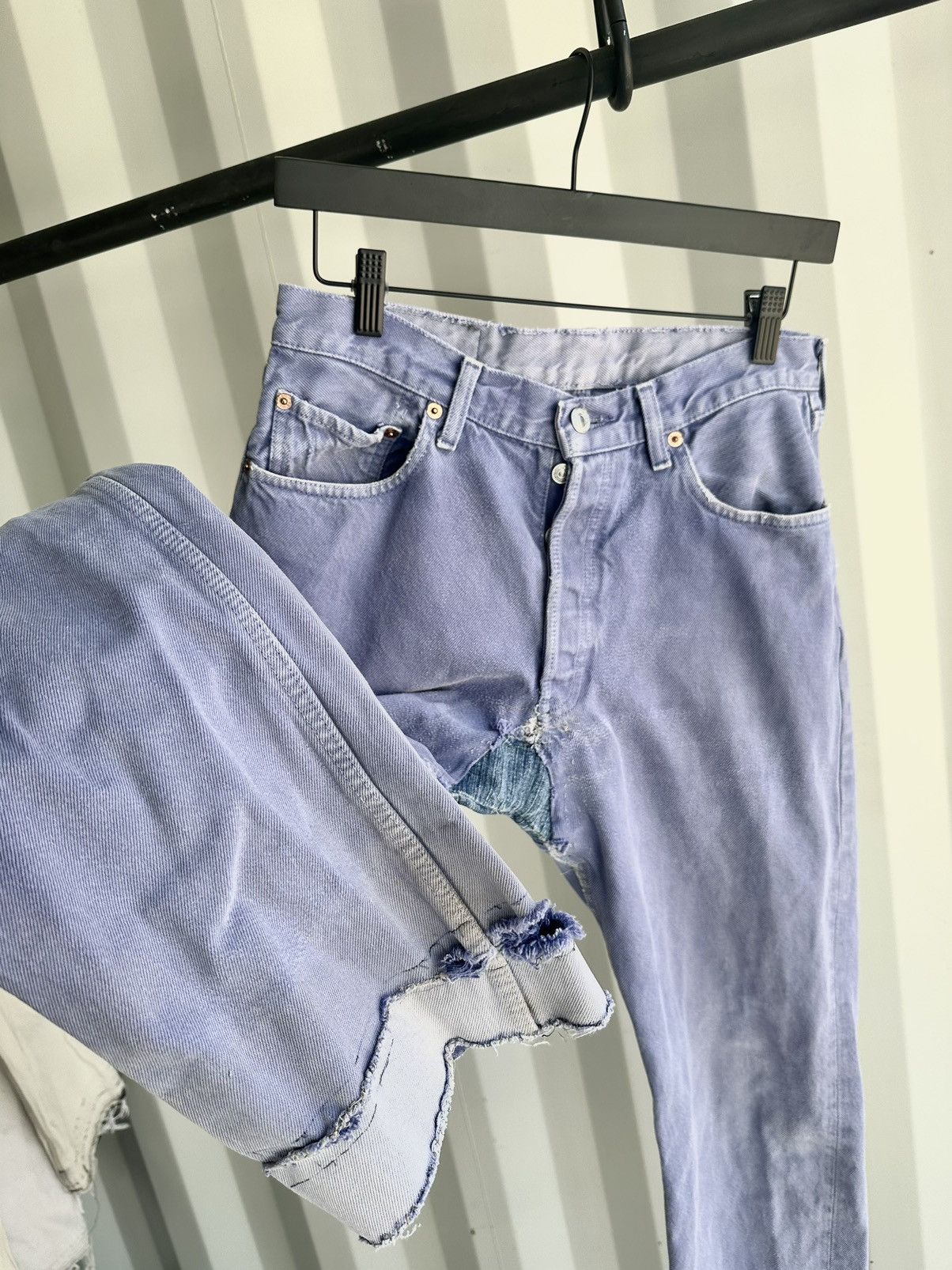 Levi's Vintage Levi’s Released Hem Denim Thrashed Size US 30 / EU 46 - 1 Thumbnail