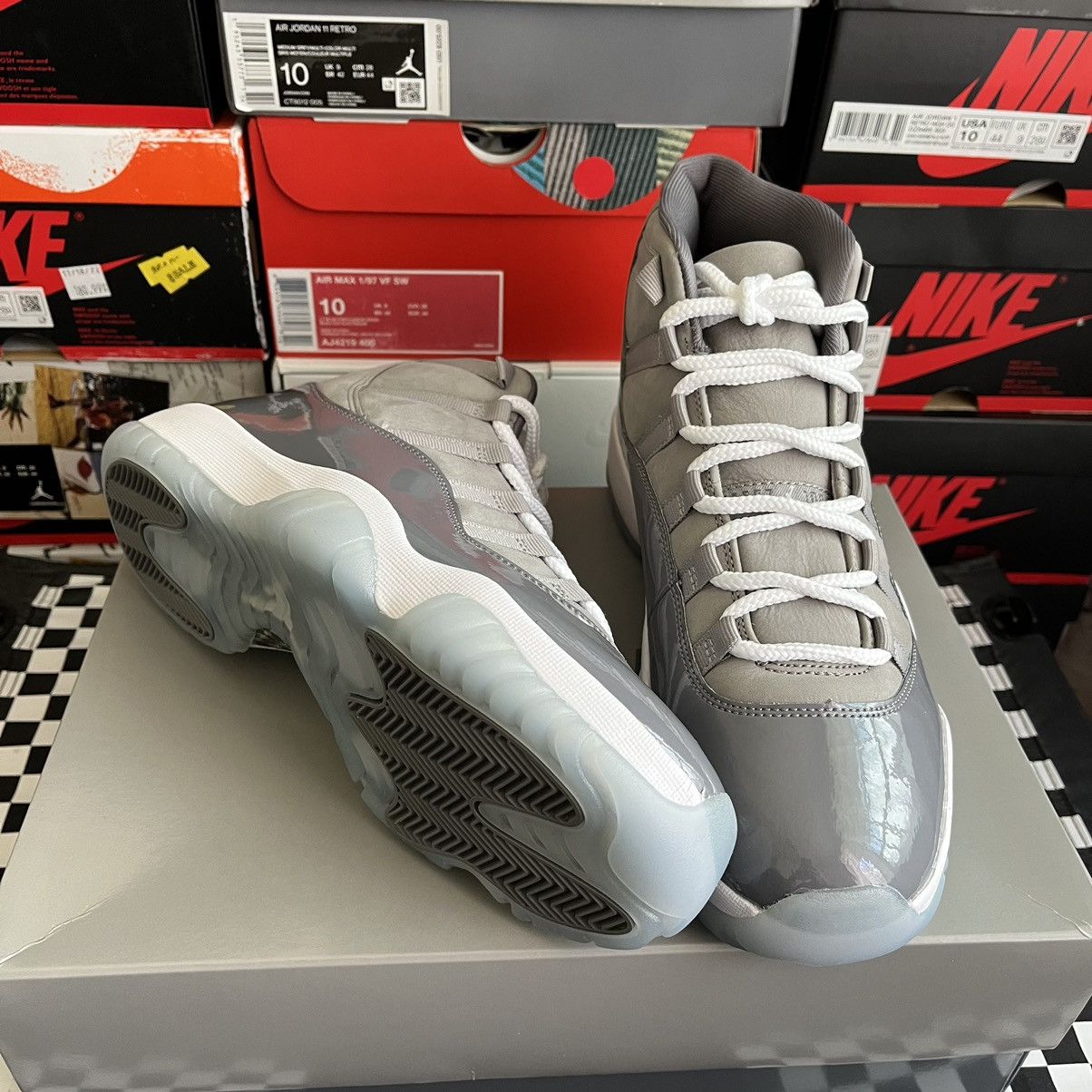 Jordan Brand Air Jordan 11 Retro Cool Grey 2021 CT8012-005 Size 9 Size US 9 / EU 42 - 12 Thumbnail