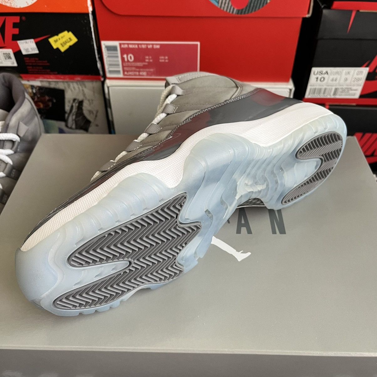 Jordan Brand Air Jordan 11 Retro Cool Grey 2021 CT8012-005 Size 9 Size US 9 / EU 42 - 14 Thumbnail