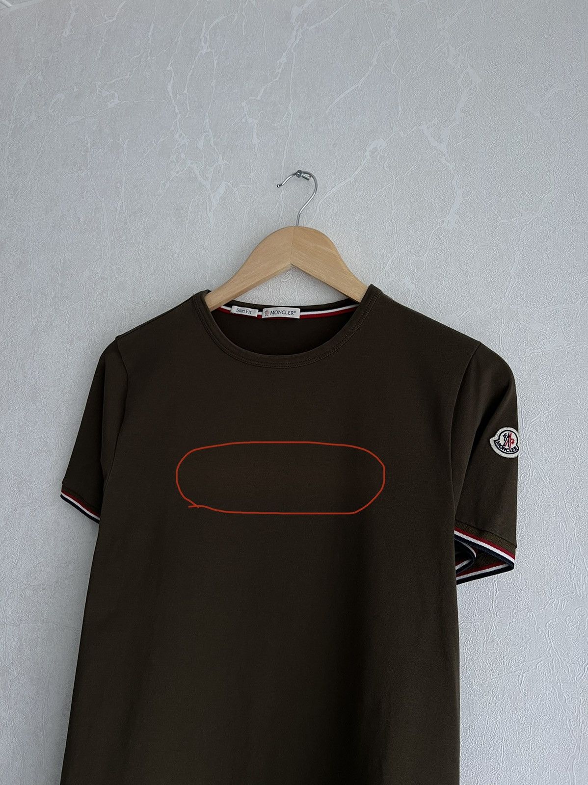 Moncler Moncler T Shirt Slim Fit logo Size US S / EU 44-46 / 1 - 4 Thumbnail