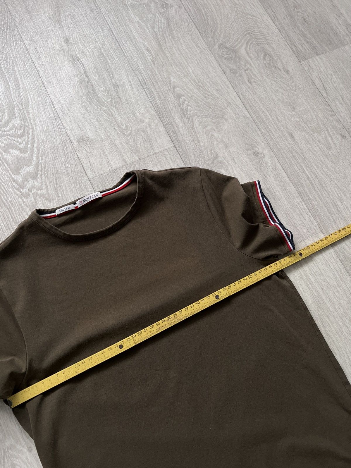 Moncler Moncler T Shirt Slim Fit logo Size US S / EU 44-46 / 1 - 11 Thumbnail