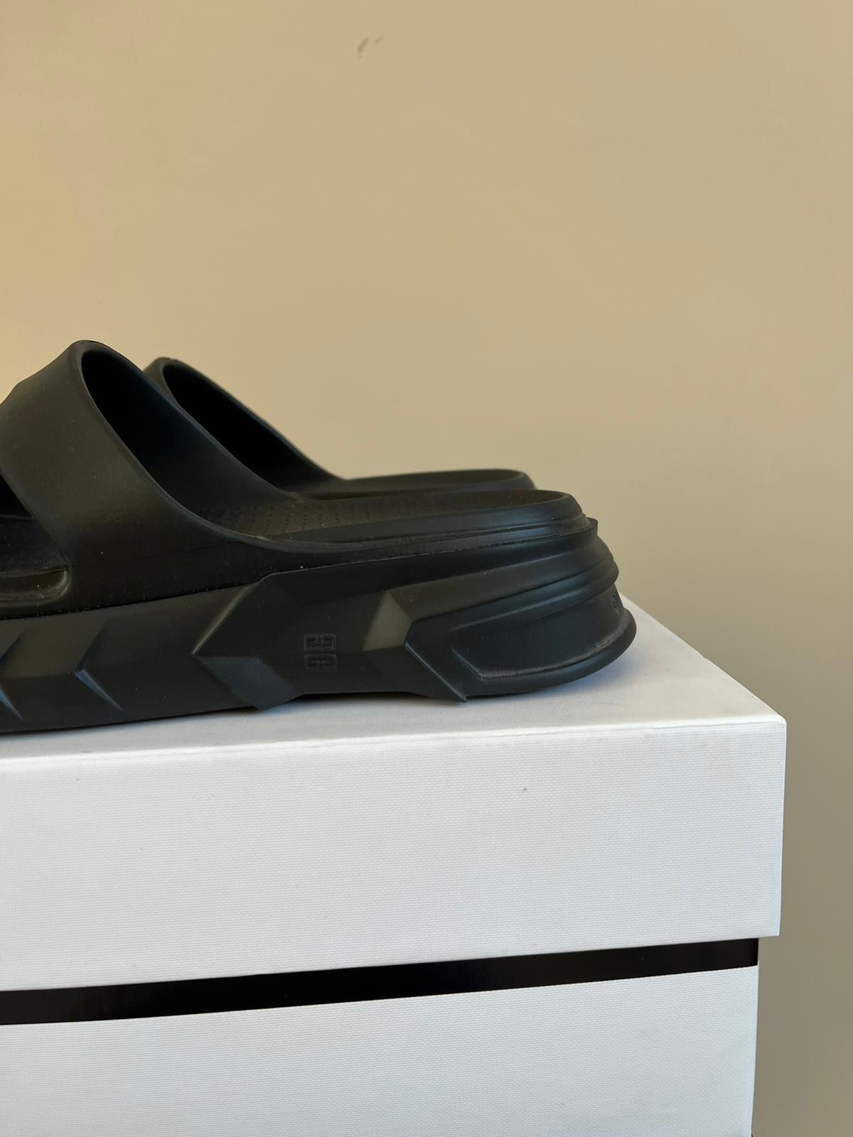 Givenchy Marshmallow Sandals in Black Size US 8 / EU 41 - 2 Thumbnail
