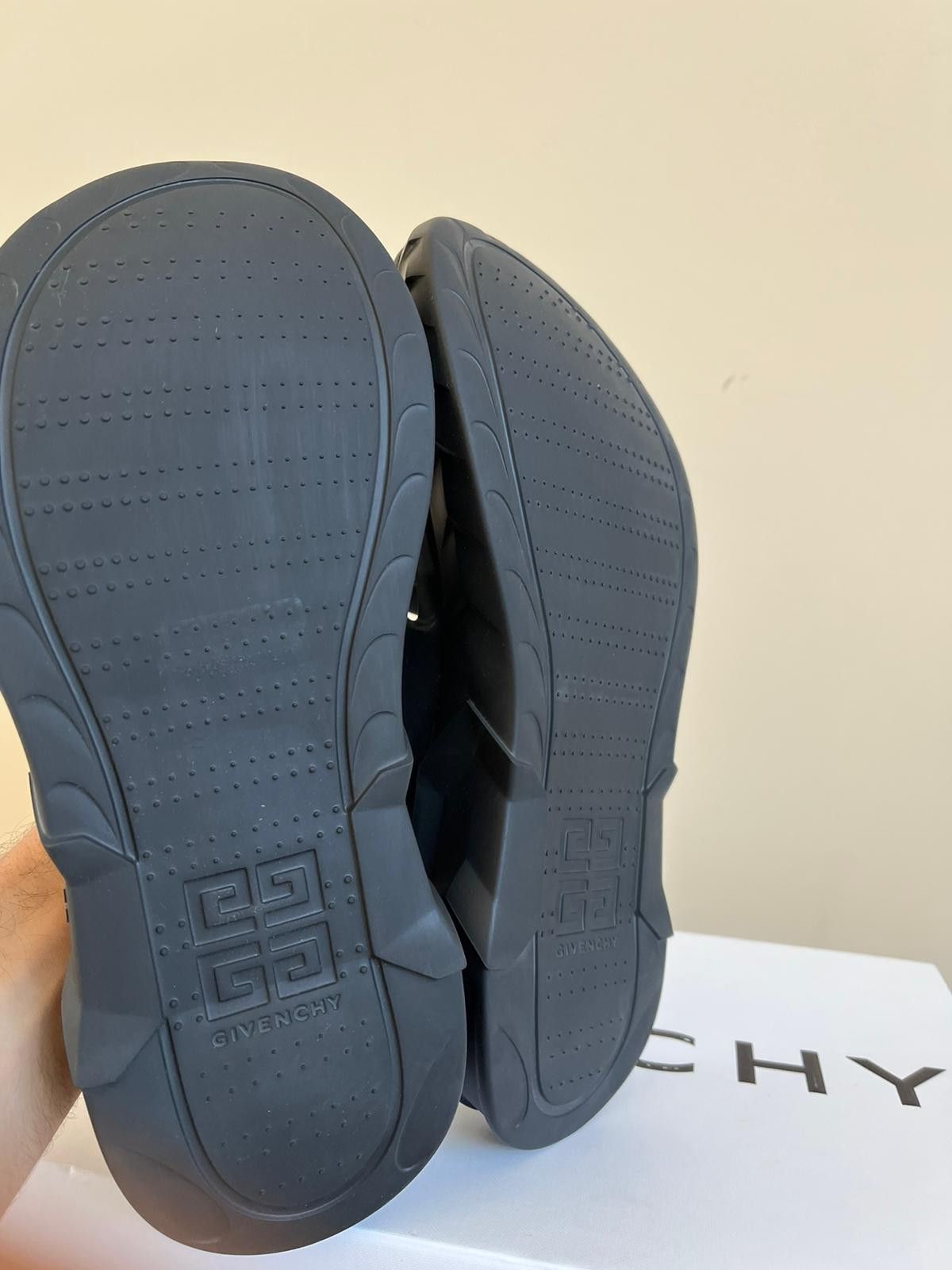 Givenchy Marshmallow Sandals in Black Size US 8 / EU 41 - 14 Thumbnail