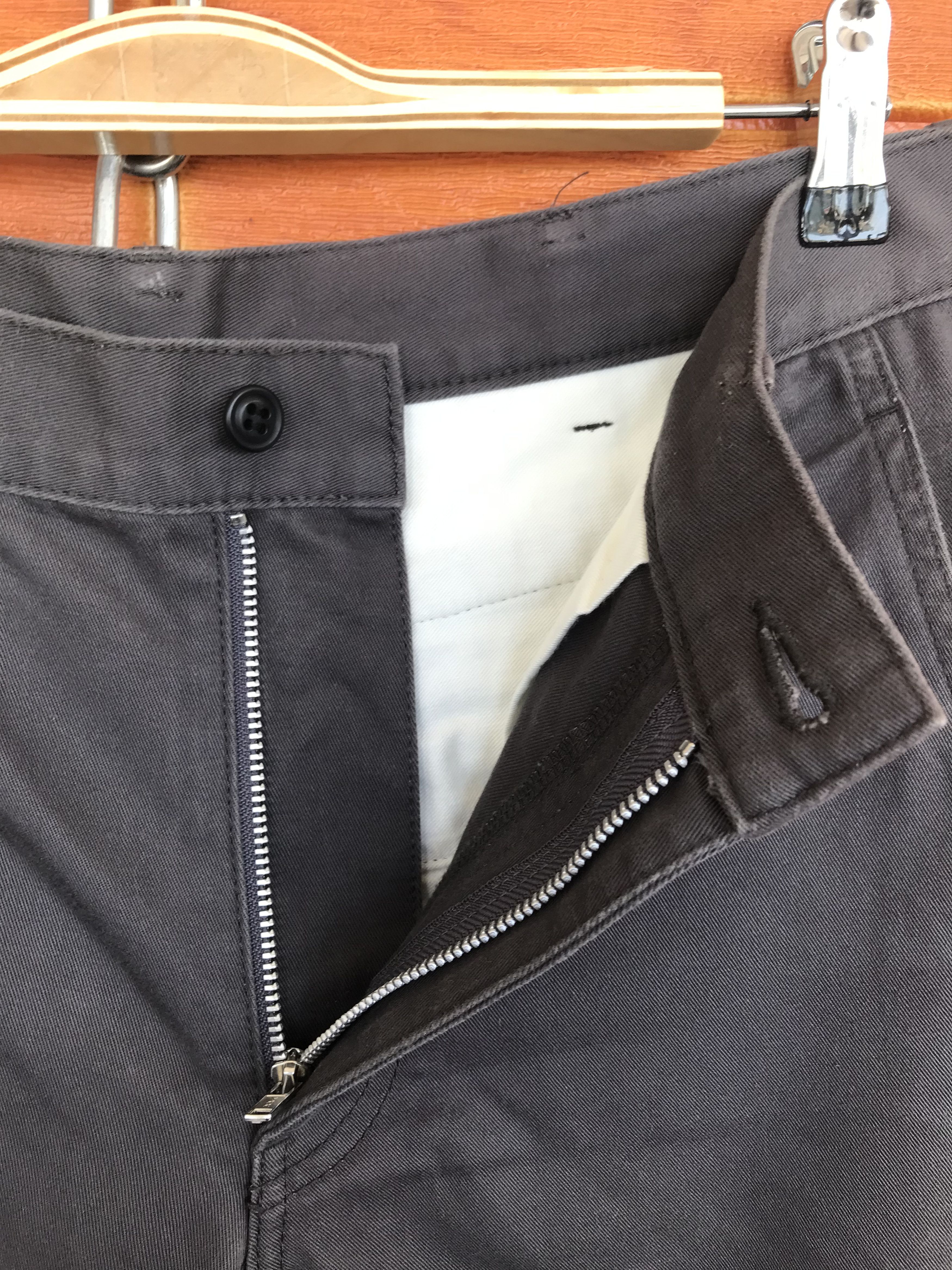 Comme des Garcons Homme Plus AD2009 Comme Des Garcons Homme Plus Cropped Pants Size US 31 - 11 Thumbnail