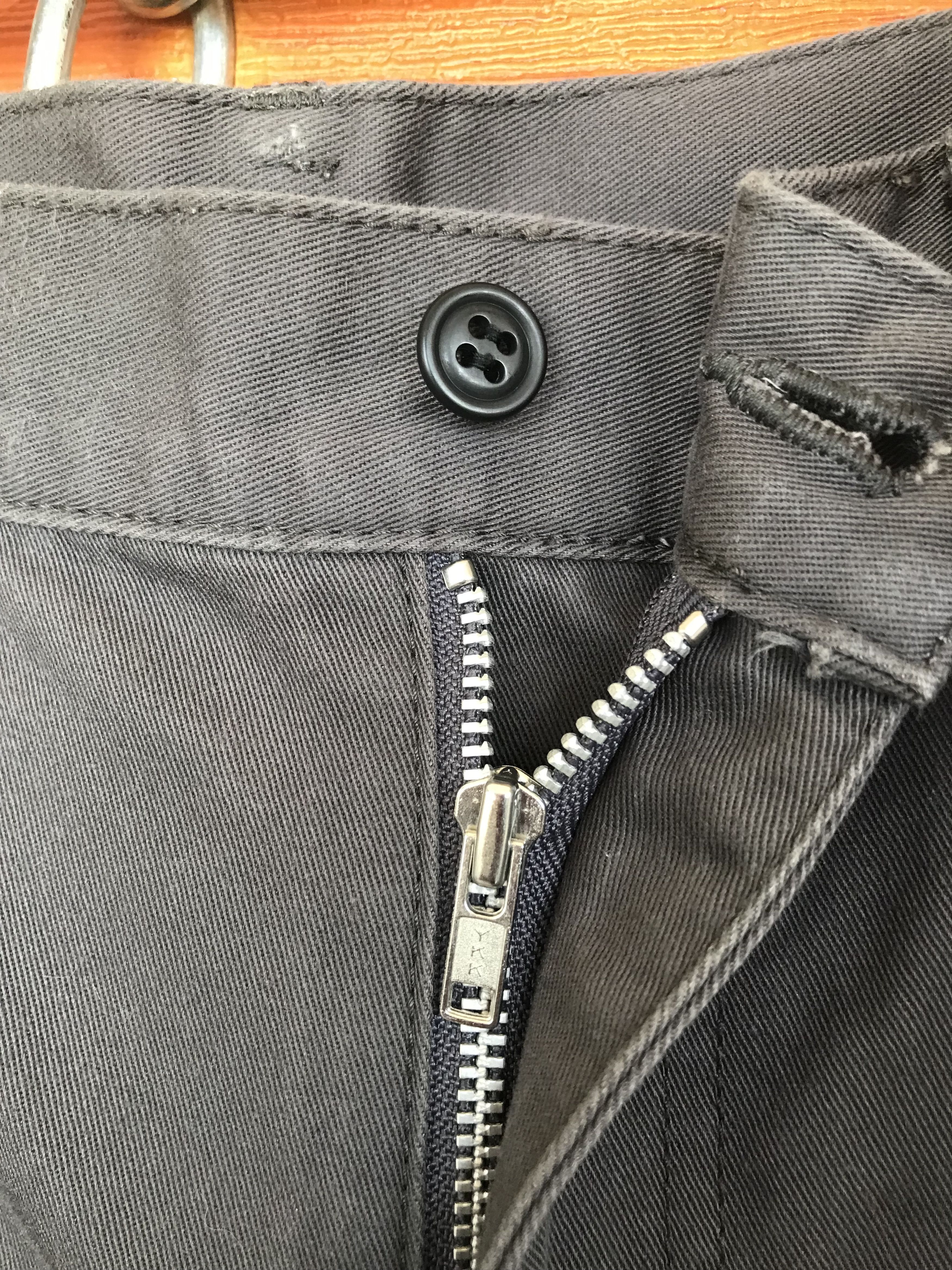 Comme des Garcons Homme Plus AD2009 Comme Des Garcons Homme Plus Cropped Pants Size US 31 - 10 Thumbnail