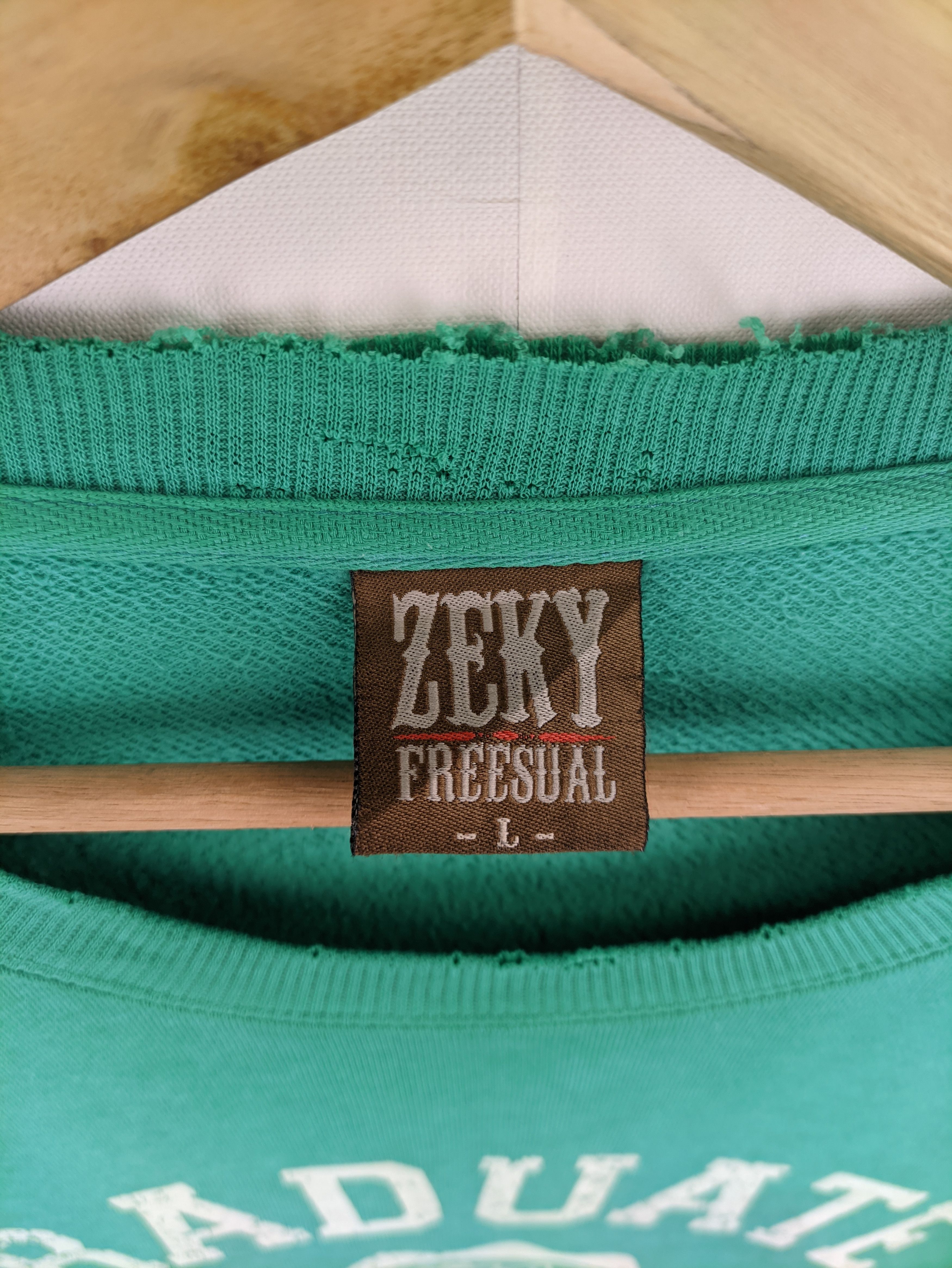 Japanese Brand Steals🔥Vintage Sweatshirt Graduate Final Minnesota Size US L / EU 52-54 / 3 - 3 Thumbnail