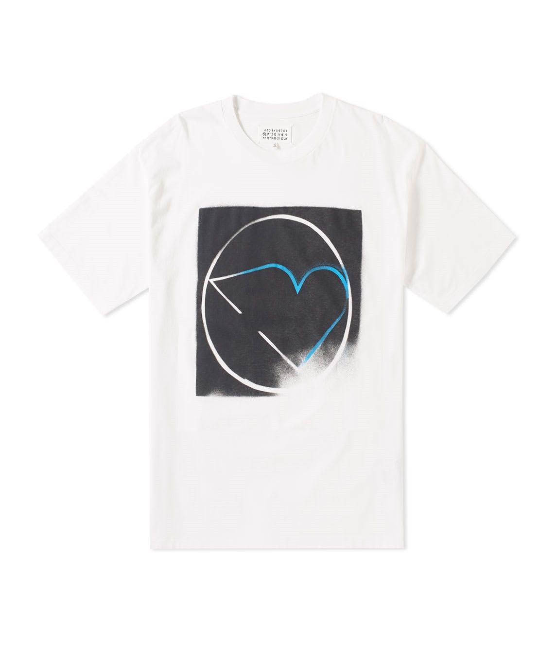 Maison Margiela Margiela FW17 Circle Heart Print T-shirt - White Size US XL / EU 56 / 4 - 1 Thumbnail