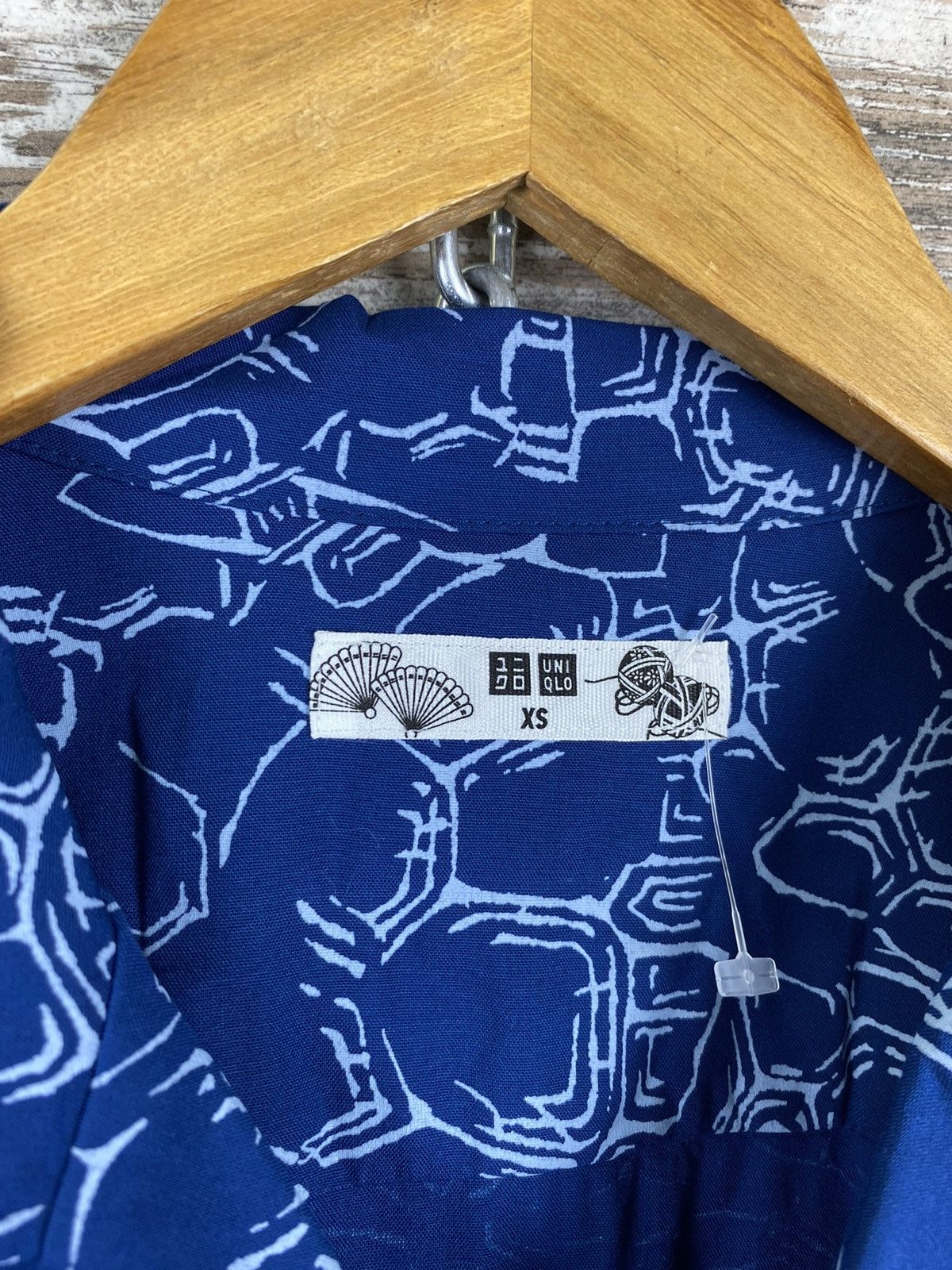 Japanese Brand × Uniqlo Mens Uniqlo Hawaiian Shirts button up luxury japanese Size US XS / EU 42 / 0 - 2 Thumbnail
