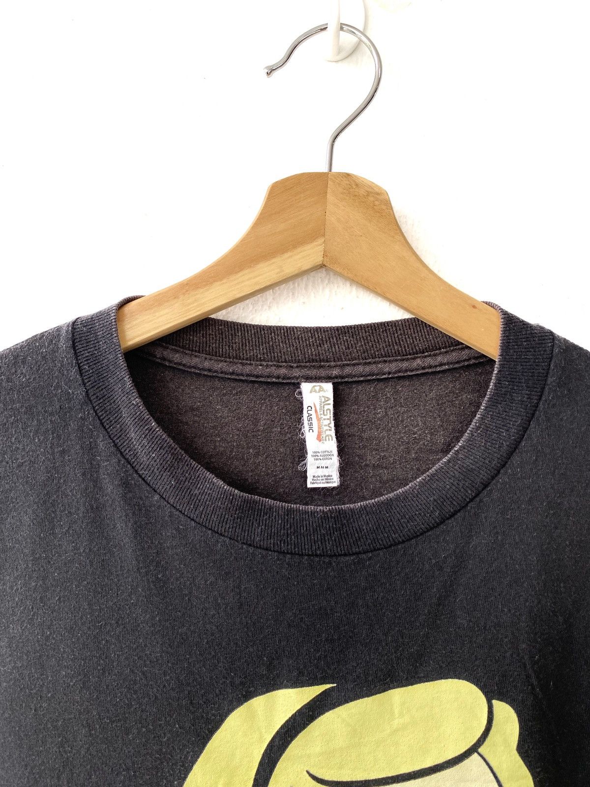Cartoon Network Vintage Cinderella Jack Daniels Tee Size US M / EU 48-50 / 2 - 3 Thumbnail