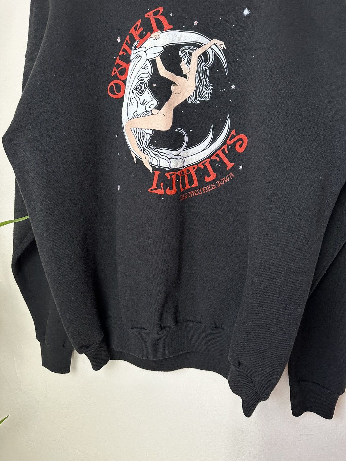 Lee (XL) *GRAIL* VINTAGE OUTERLIMITS STRIP CLUB Lee Sweatshirt Size US XL / EU 56 / 4 - 5 Thumbnail