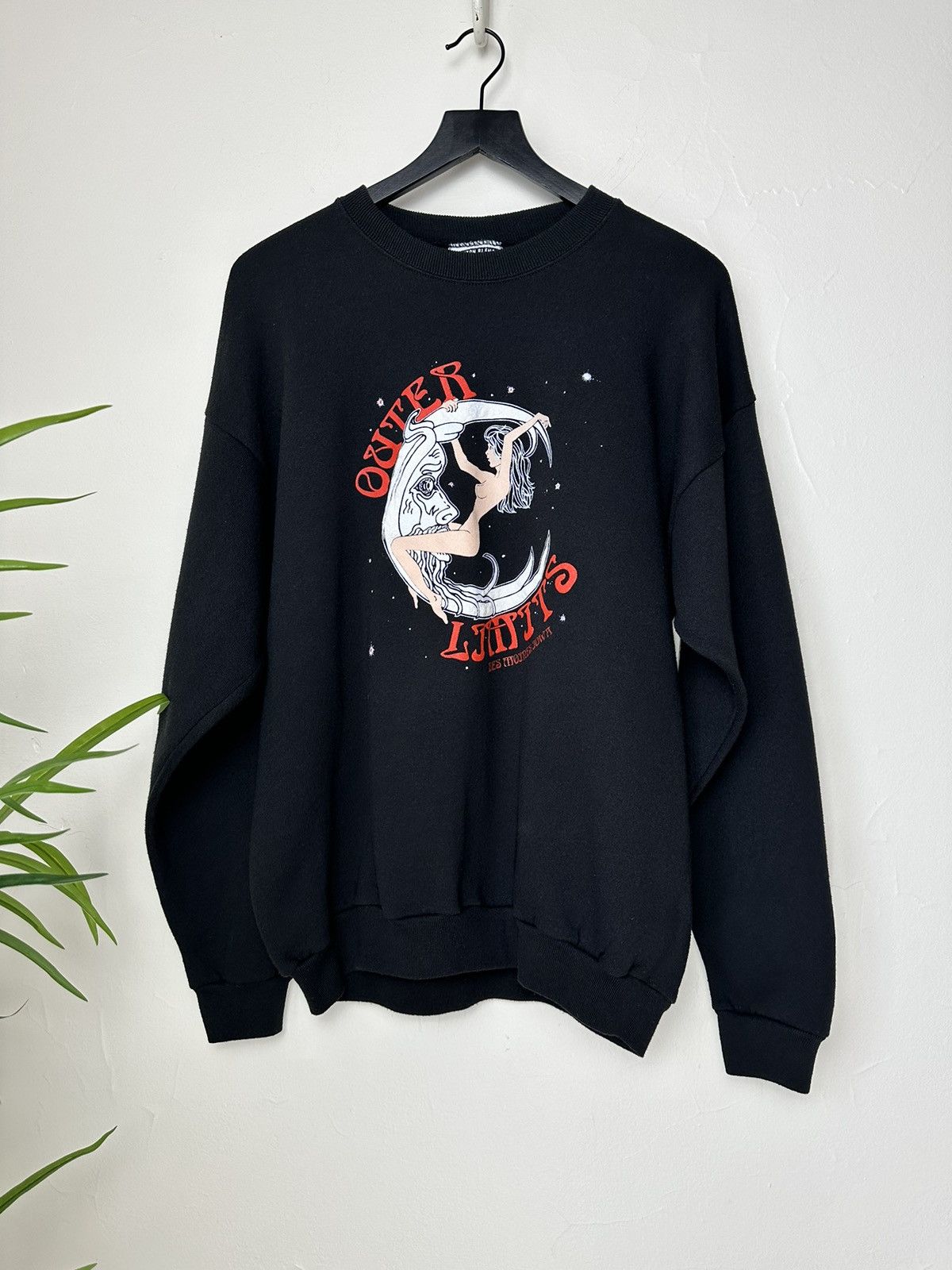 Lee (XL) *GRAIL* VINTAGE OUTERLIMITS STRIP CLUB Lee Sweatshirt Size US XL / EU 56 / 4 - 1 Thumbnail
