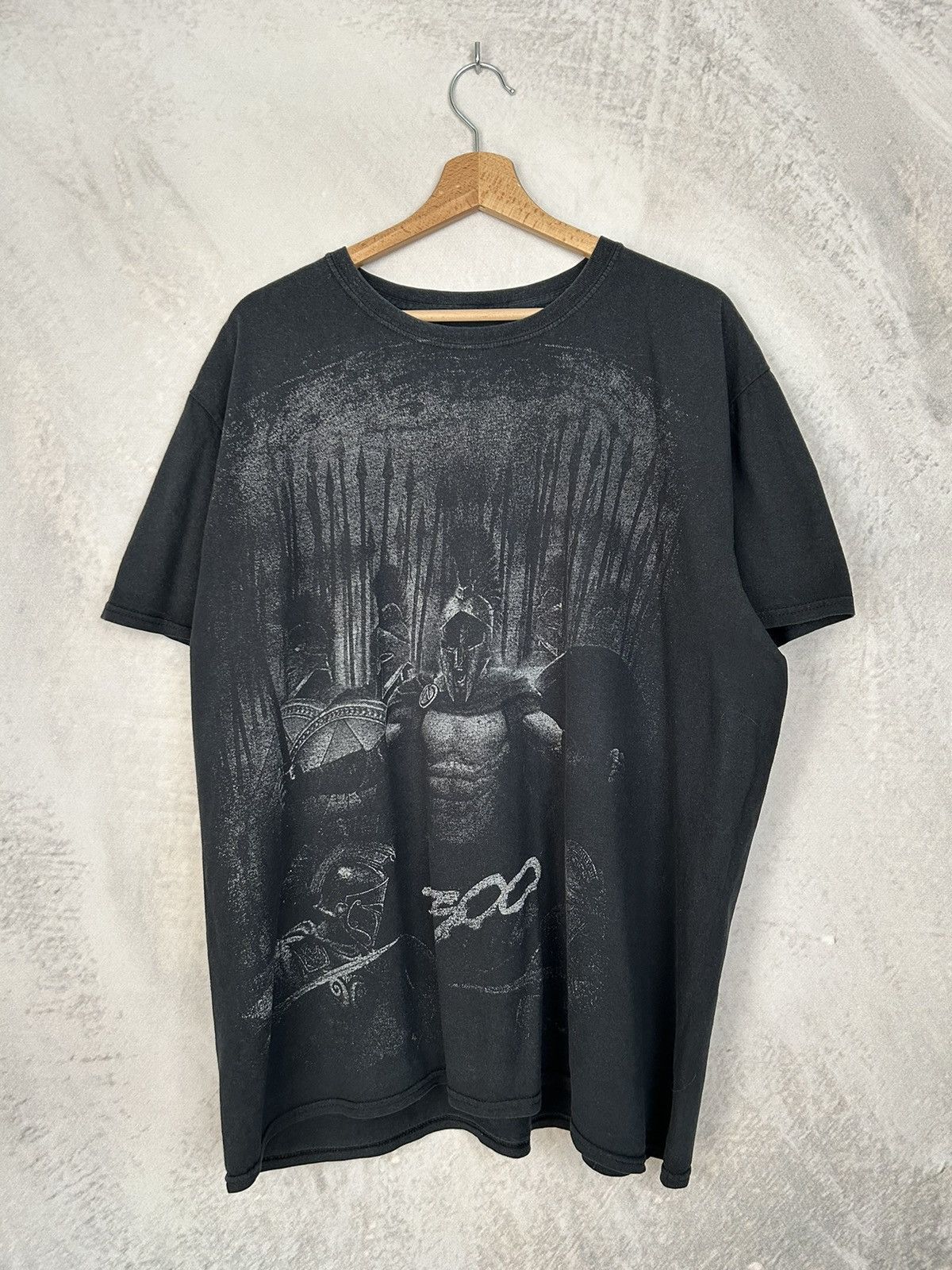 Vintage Vintage 300 Spartans Graphic Tee Movie Film 90s Y2K Size US XL / EU 56 / 4 - 1 Thumbnail