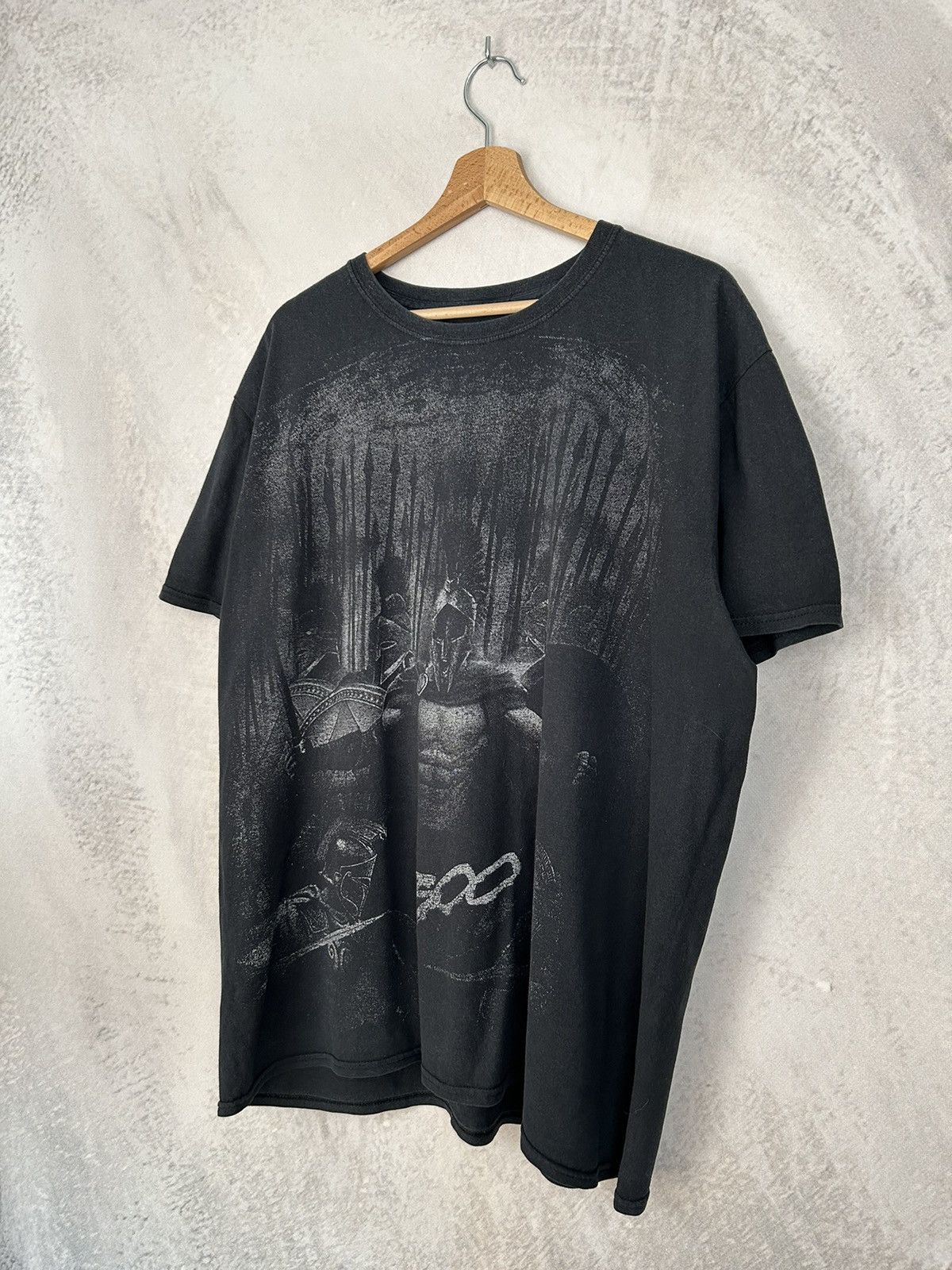 Vintage Vintage 300 Spartans Graphic Tee Movie Film 90s Y2K Size US XL / EU 56 / 4 - 2 Thumbnail