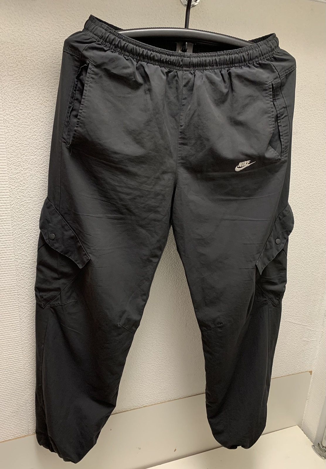 Beyond the limit cargo sweatpants store