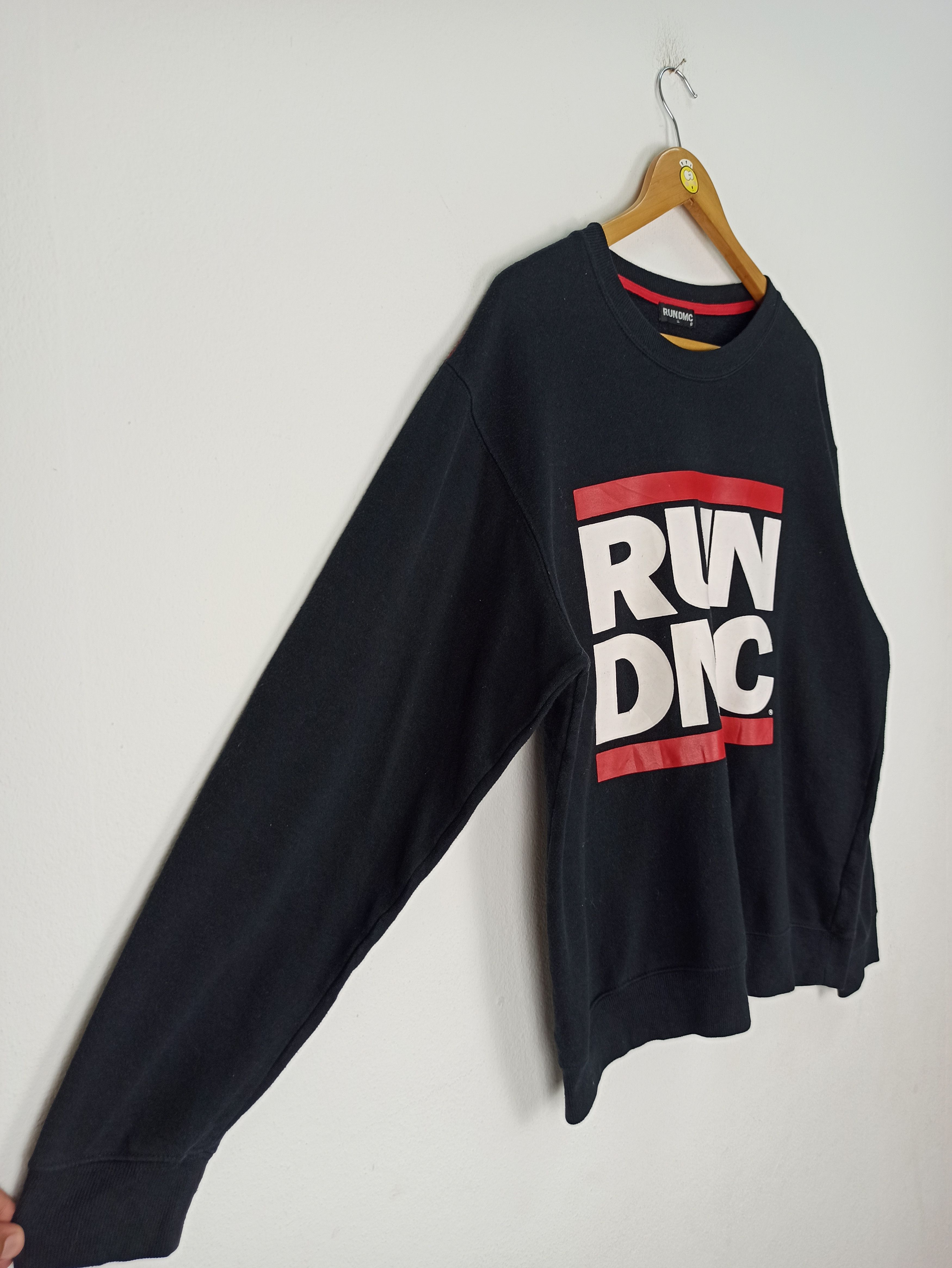 Rap Tees 🔥STEALS🔥 RUN DMC Sweatshirt Big Logo Size US XL / EU 56 / 4 - 2 Thumbnail