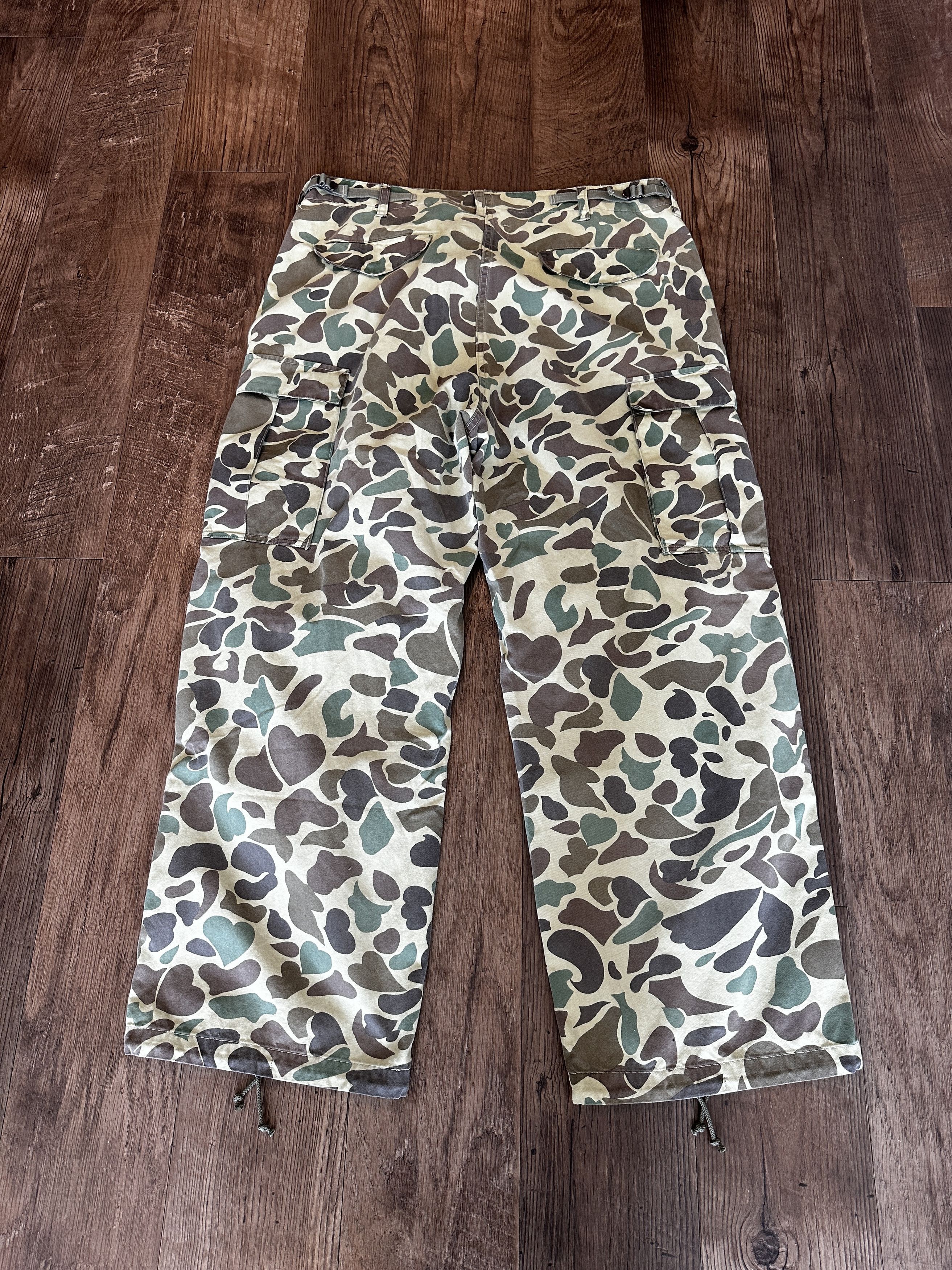 image of Saint Michael Camo Pants (Saint Mx6), Men's (Size 34)