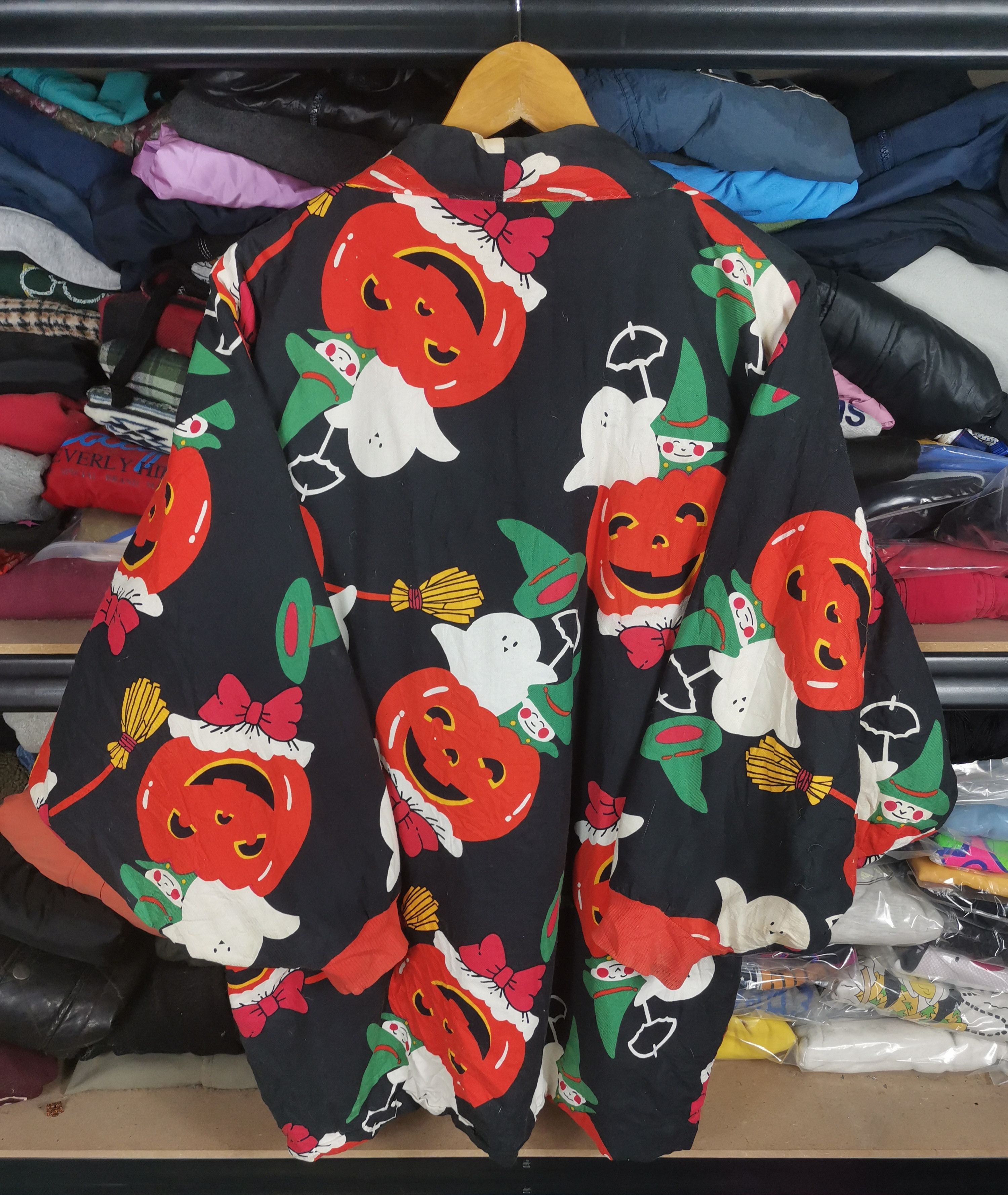 Japanese Brand Vintage Japanese Brand Halloween Kimono Cardigan Japanese Size US M / EU 48-50 / 2 - 2 Thumbnail