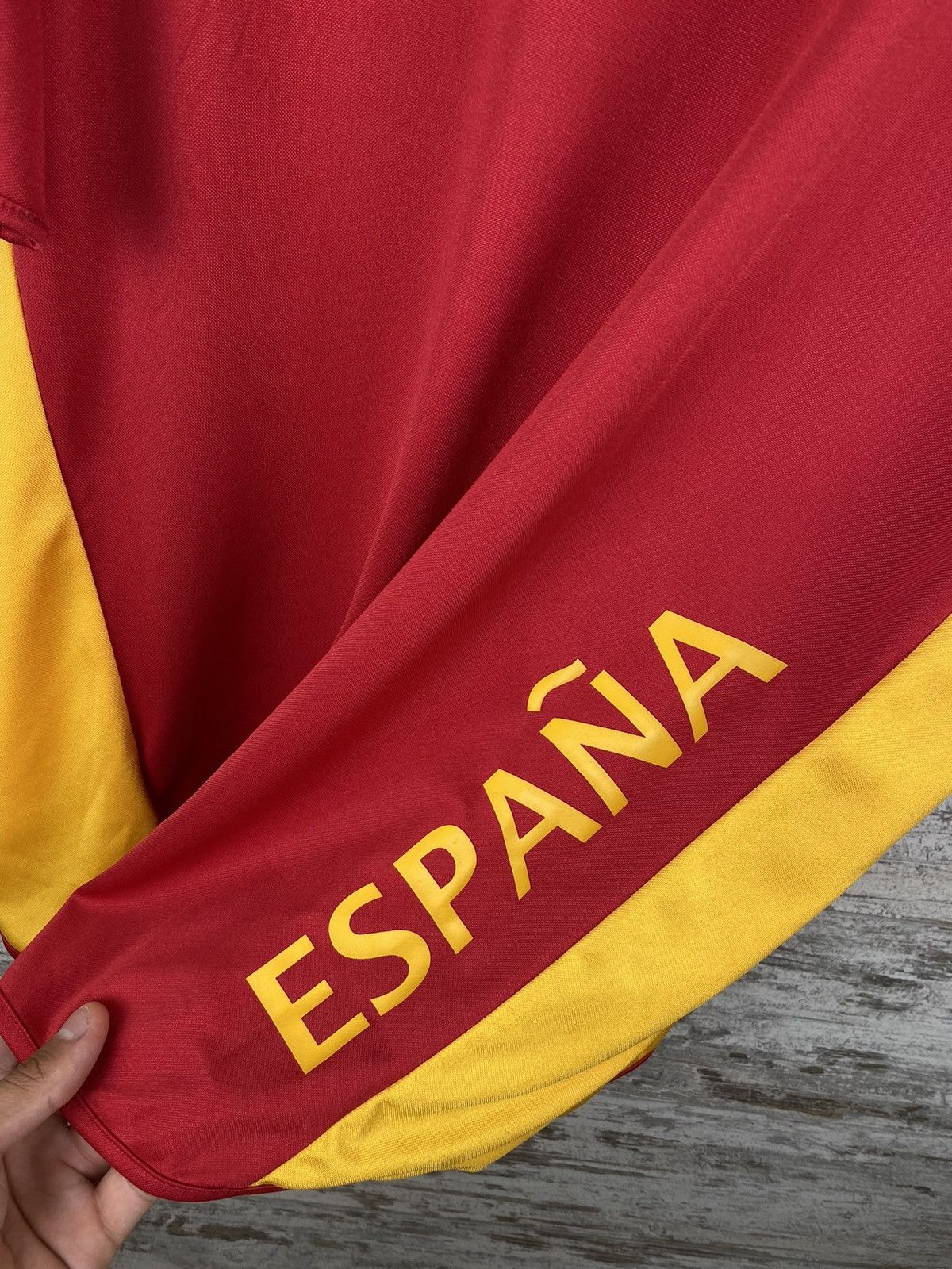 Adidas Mens Vintage Adidas Team Spain International Soccer Jersey Size US M / EU 48-50 / 2 - 16 Thumbnail