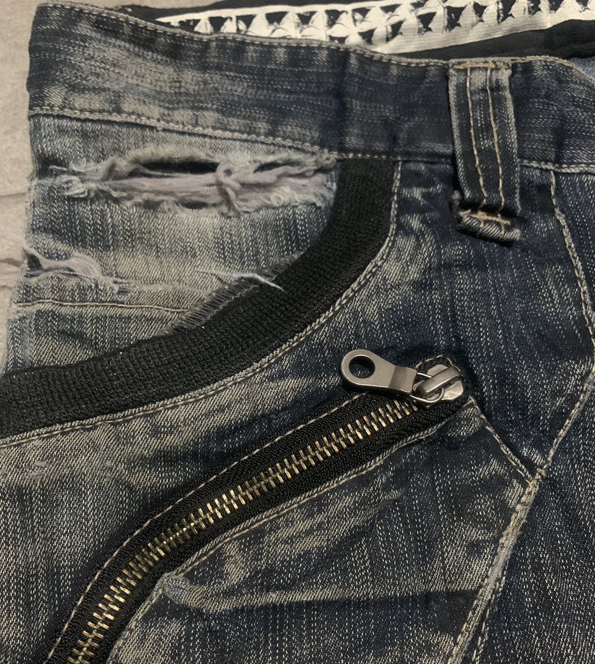 PPFM Vintage PPFM Punk Style Bondage Curve Leg Jeans Size US 32 / EU 48 - 7 Thumbnail