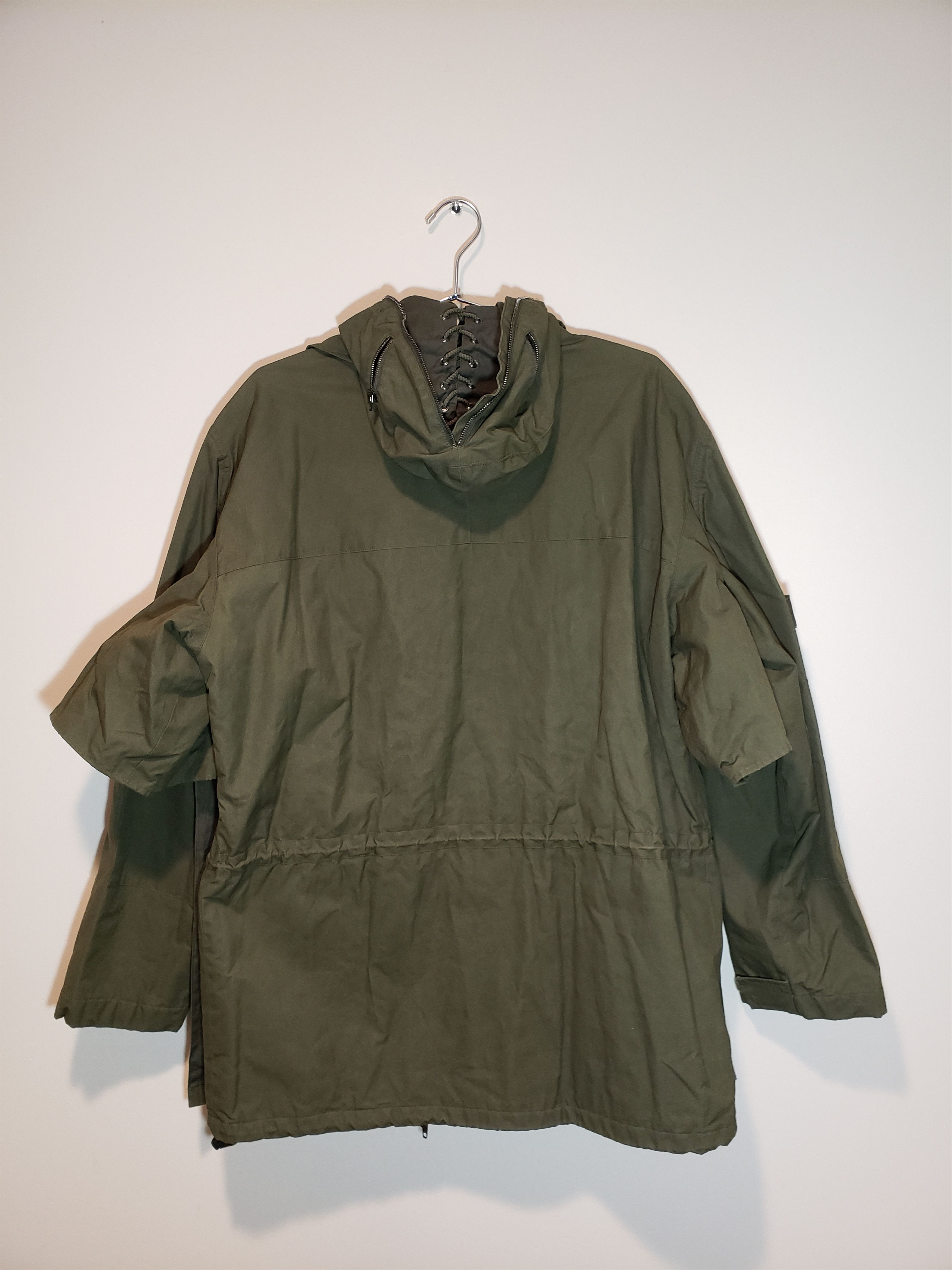 Vetements SS 19 Military Gimp Mask Parka Size US XS / EU 42 / 0 - 8 Thumbnail
