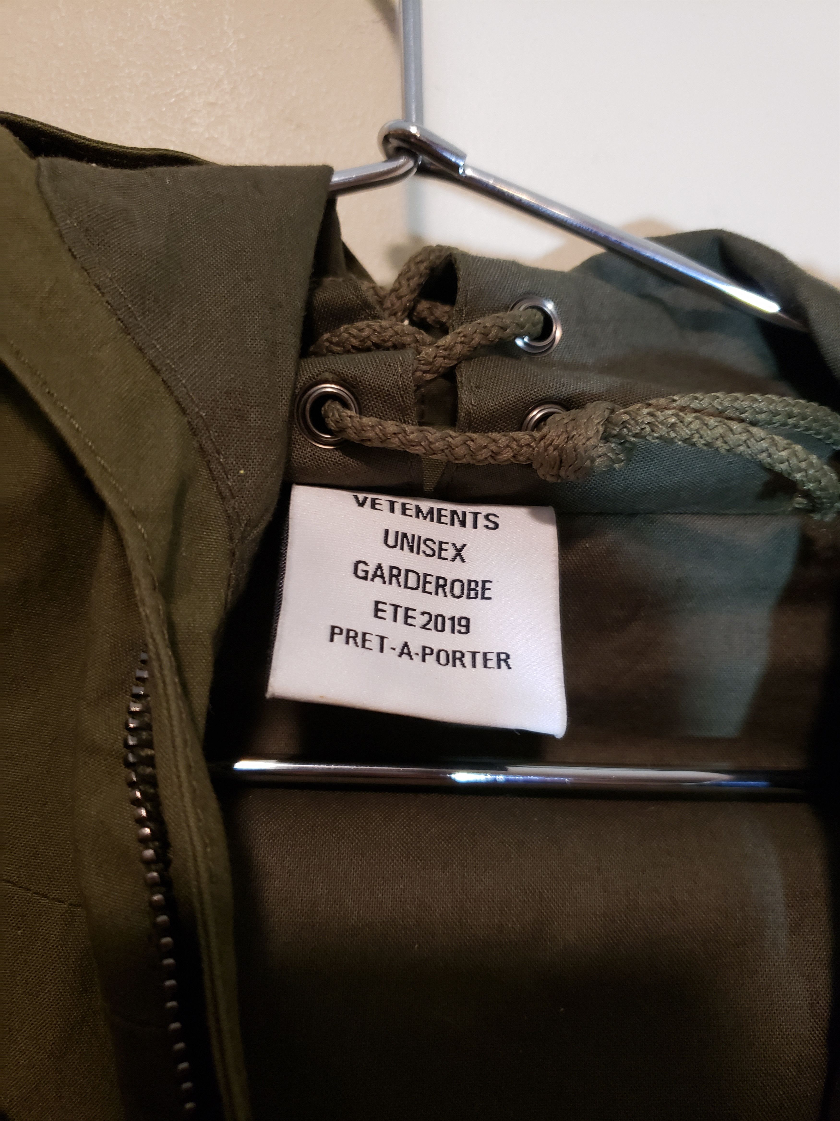 Vetements SS 19 Military Gimp Mask Parka Size US XS / EU 42 / 0 - 11 Thumbnail